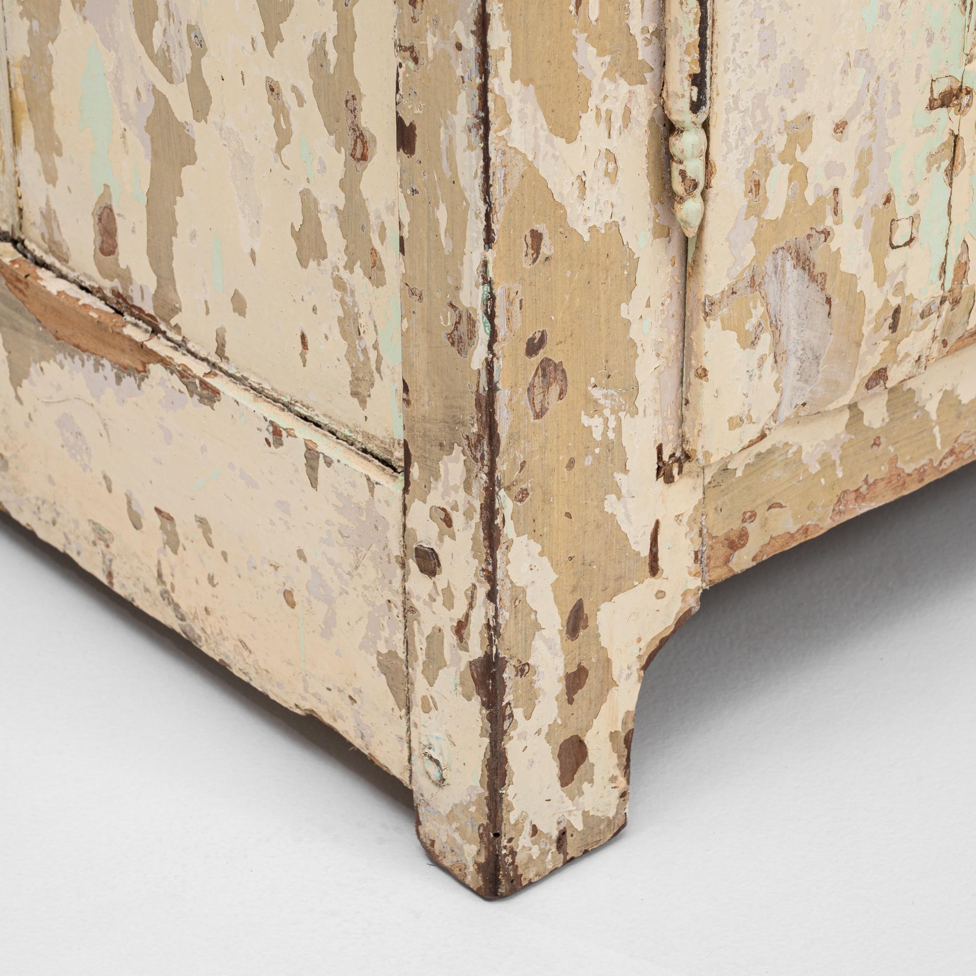 19th Century French Wood Patinated Buffet in vendita 6