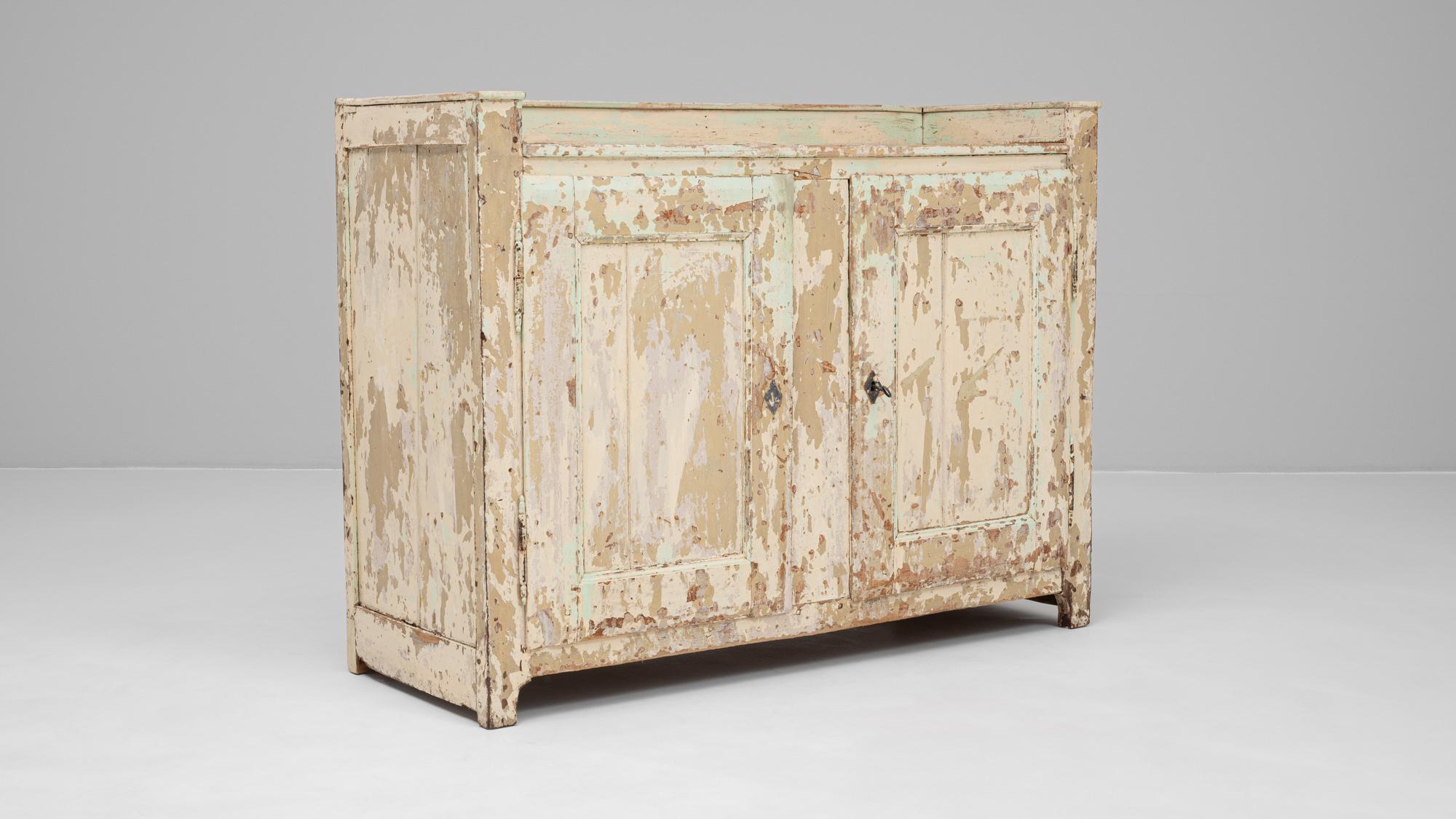 19th Century French Wood Patinated Buffet in vendita 3