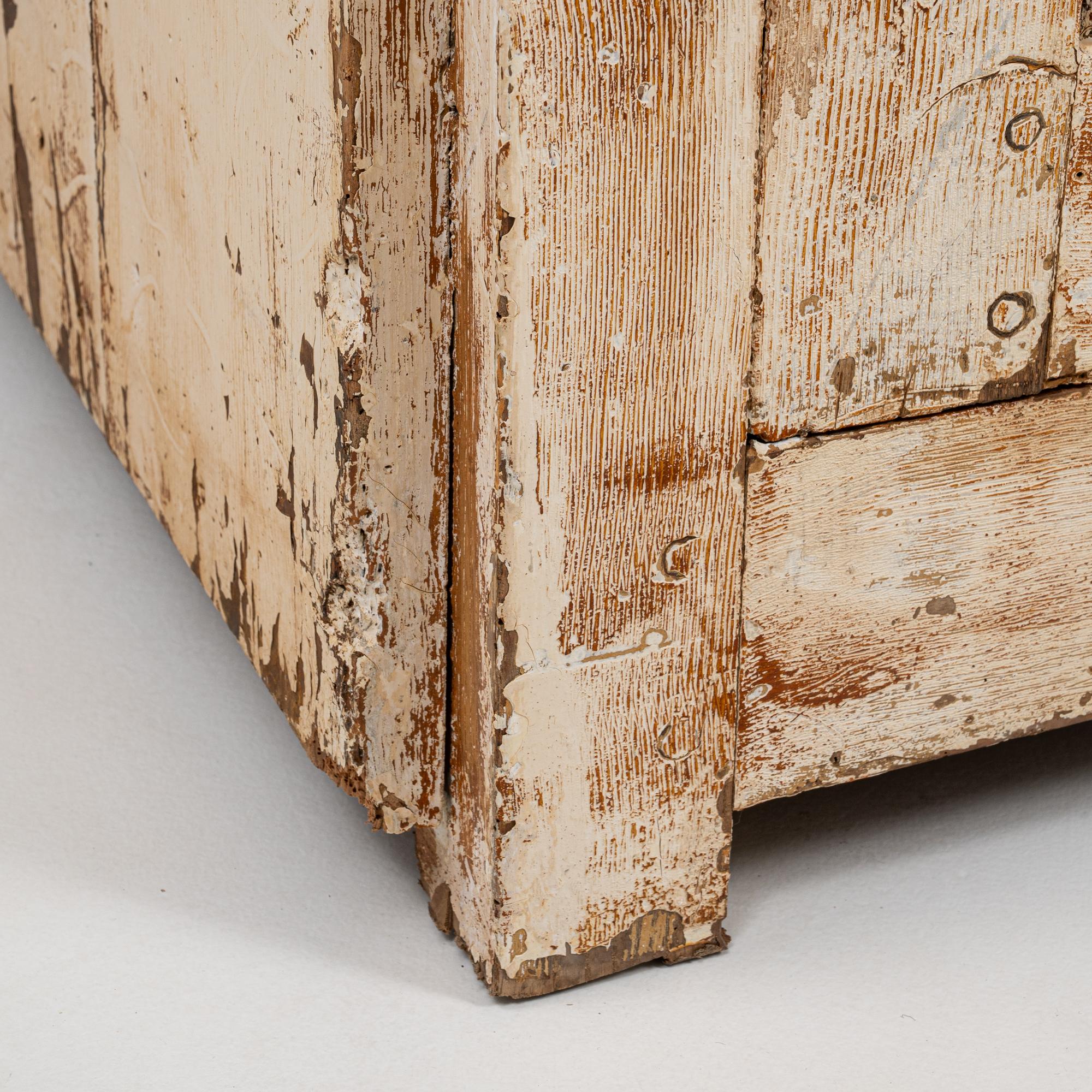 Armadietto francese del XIX secolo in Wood Patinato in vendita 6