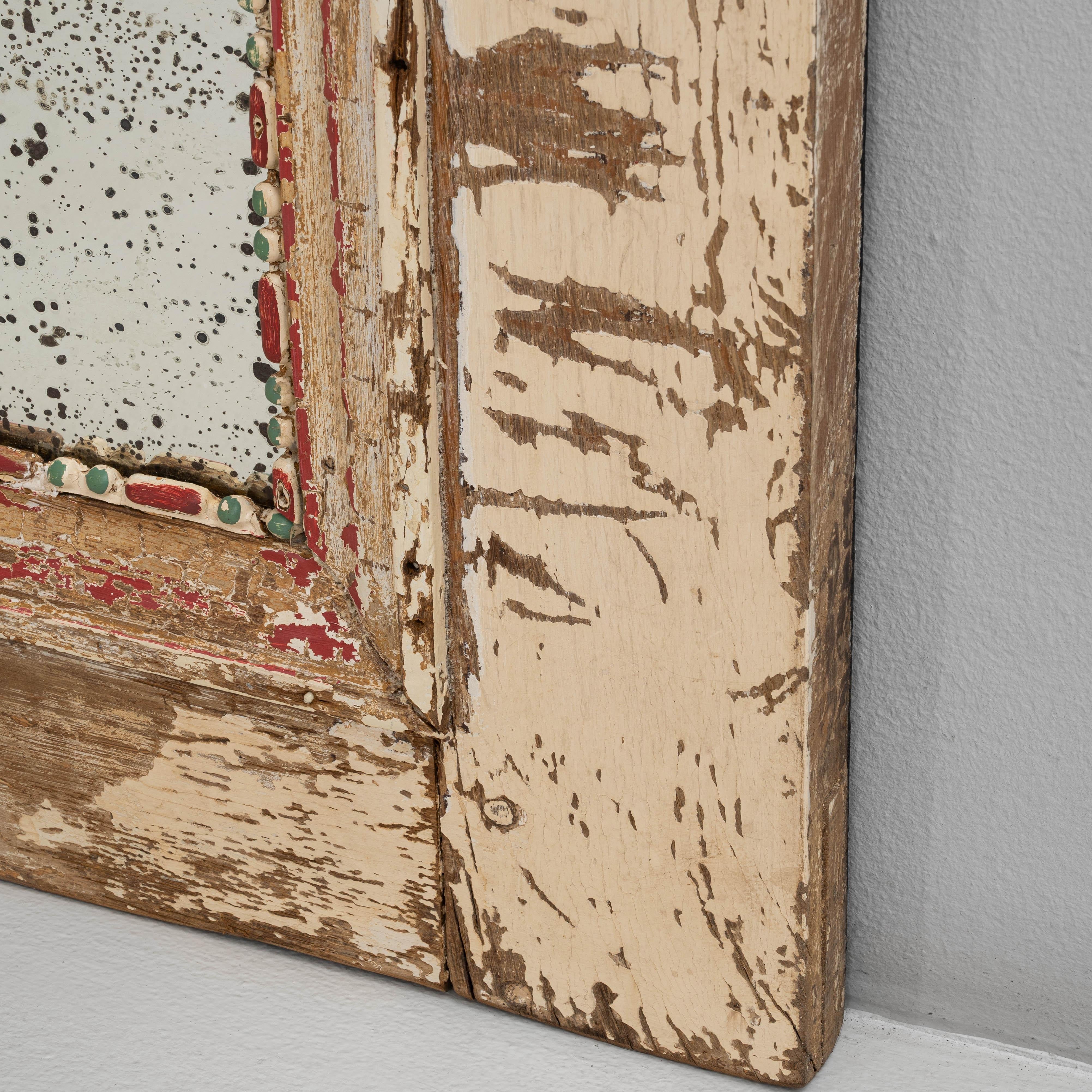 Patinato Porta in legno patinato francese del XIX secolo con specchio in vendita