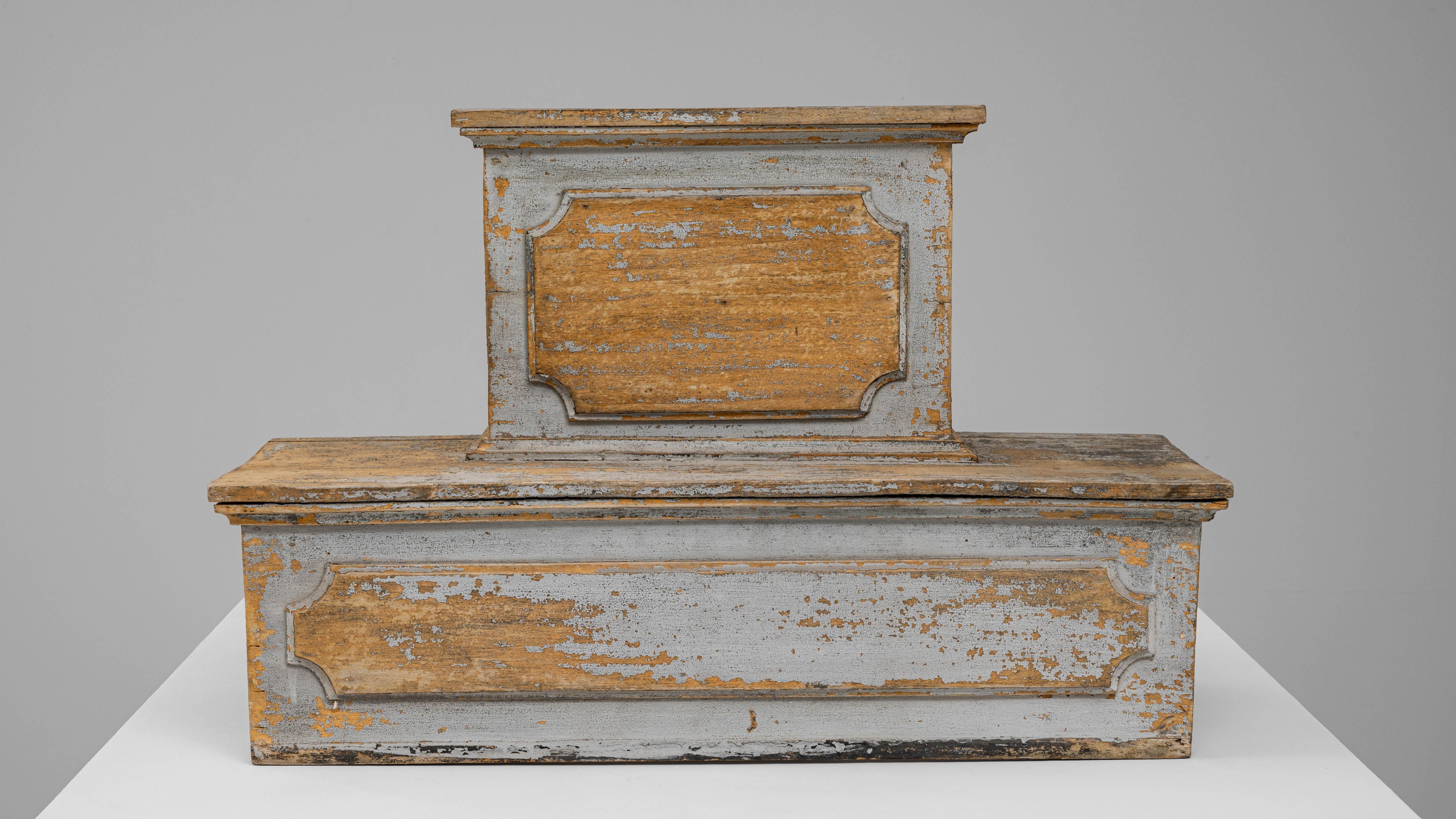 Français Piédestal français du 19ème siècle en bois patiné en vente