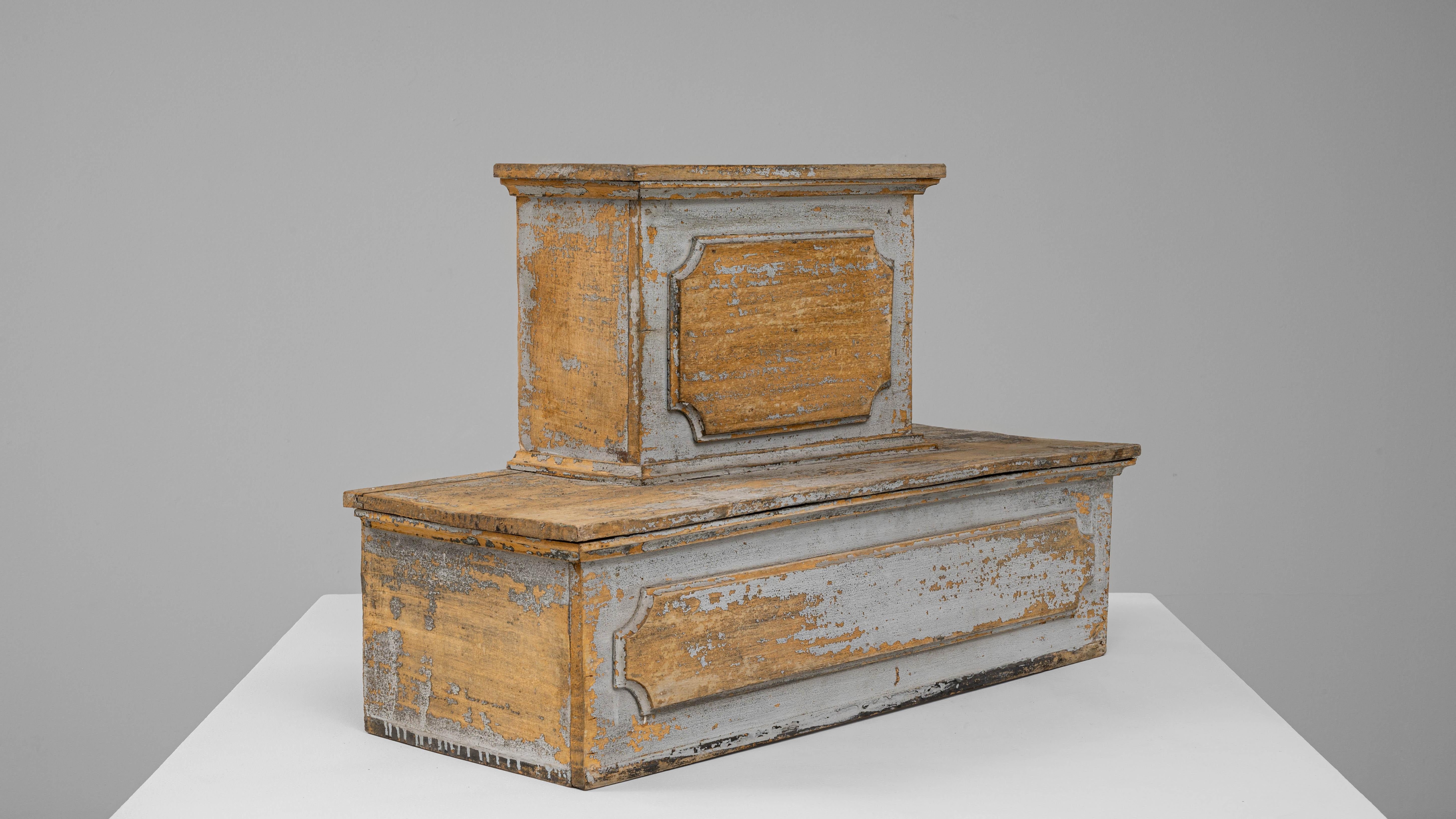 Patiné Piédestal français du 19ème siècle en bois patiné en vente