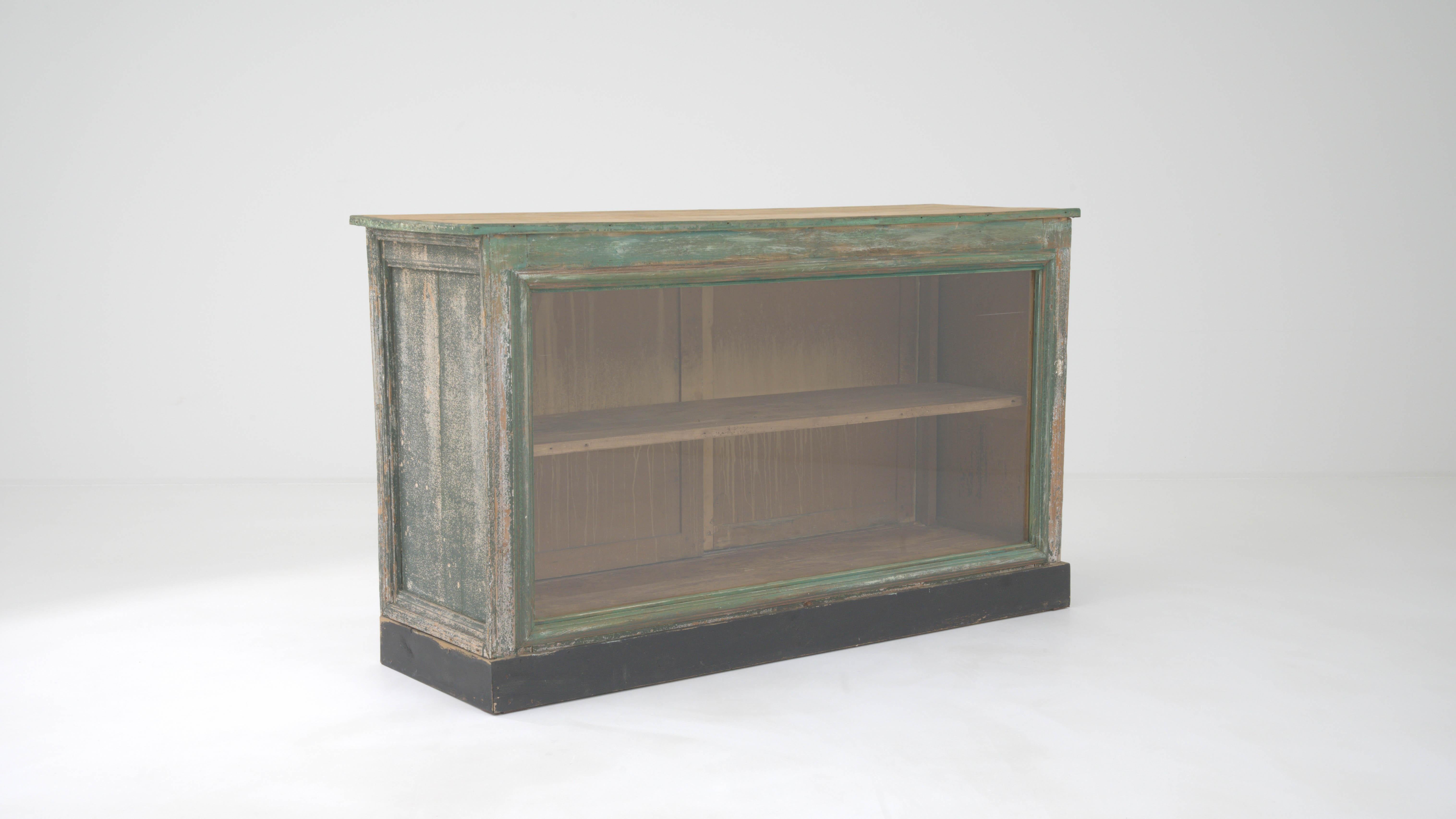 19th Century French Wood Patinated Shop Counter For Sale 7