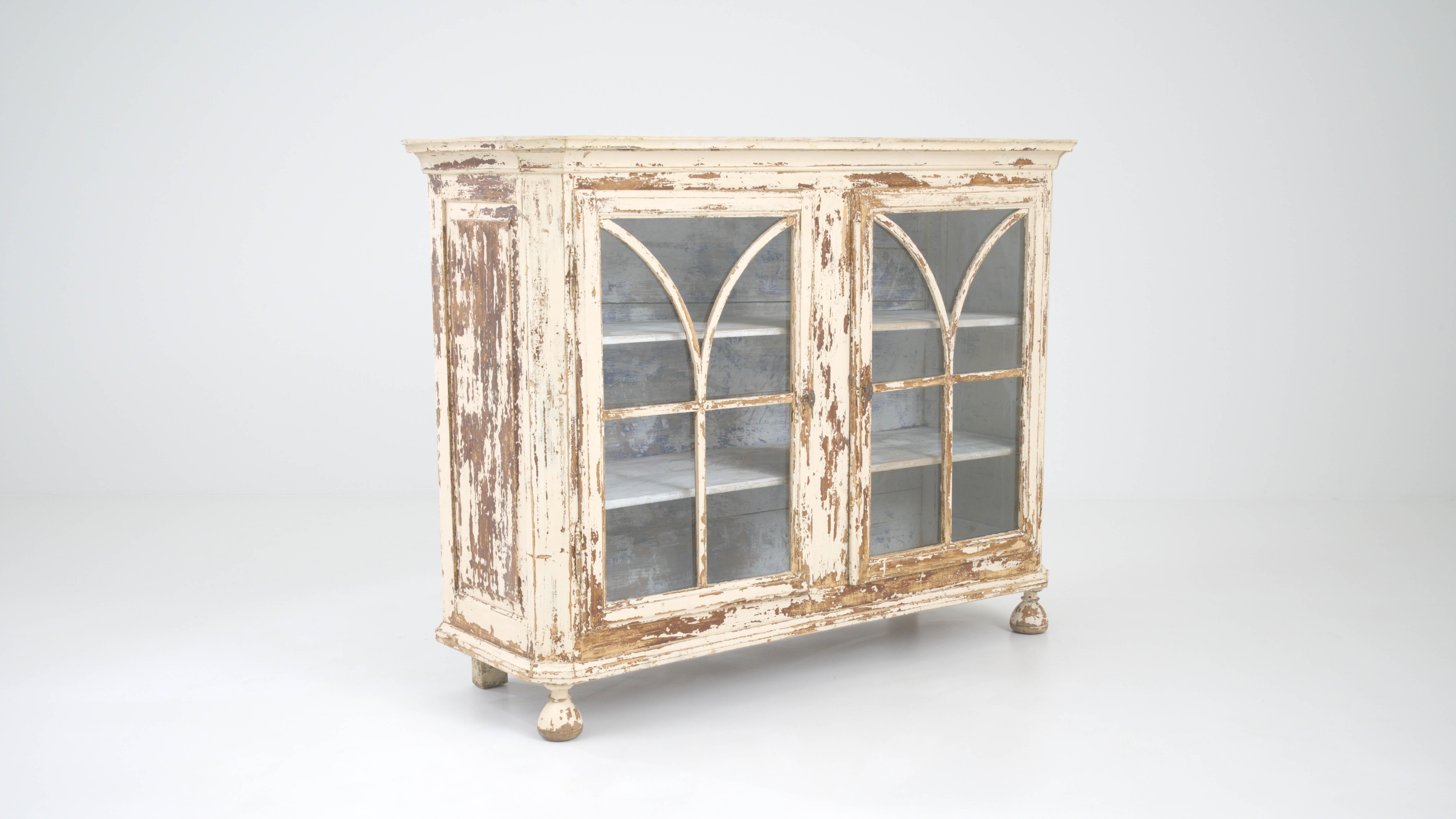 19th Century French Wood Patinated Vitrine For Sale 4