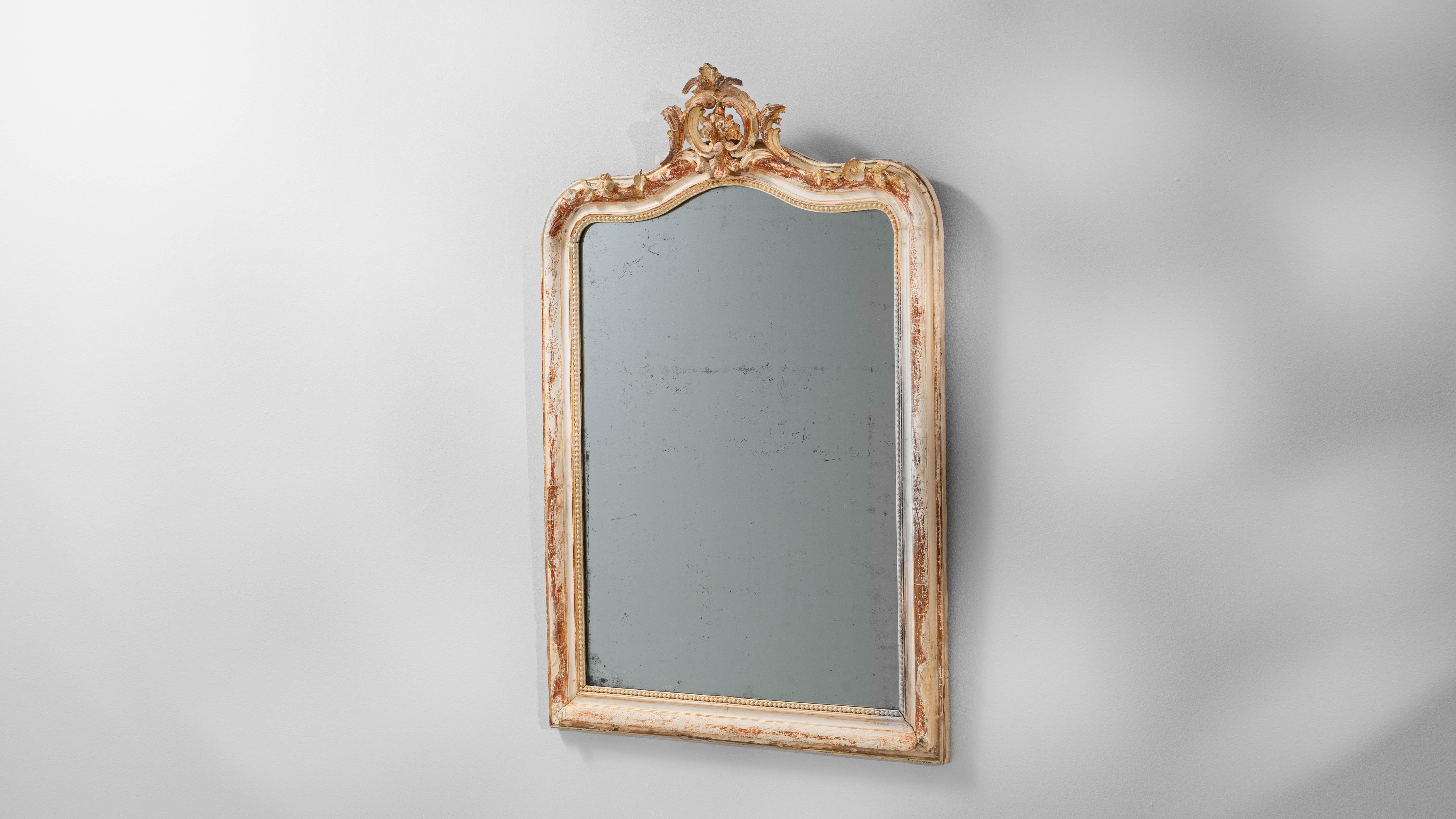 Espejo Francés Patinado Blanco de Madera del Siglo XIX en venta 4