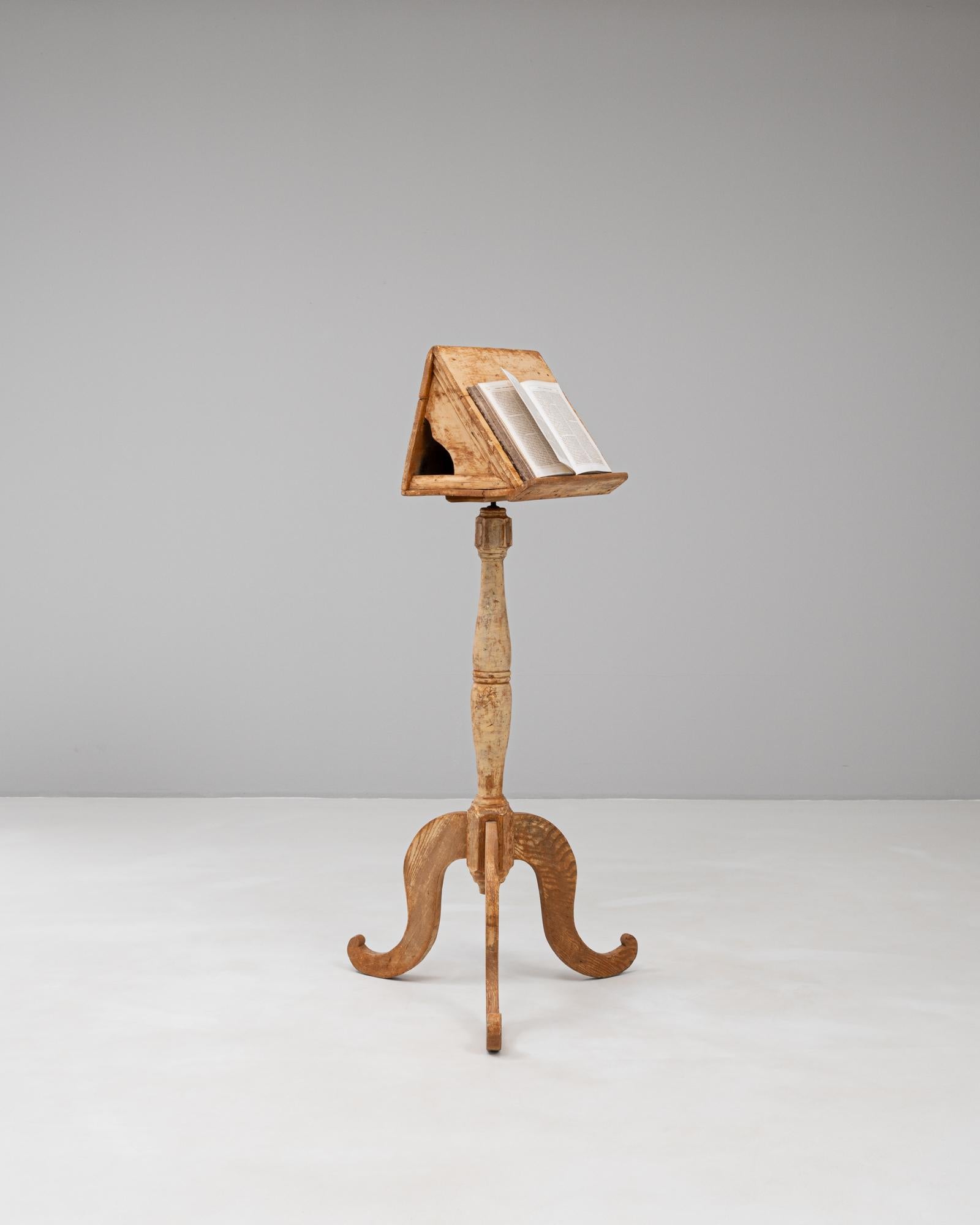 Legno Leggio francese del XIX secolo in vendita