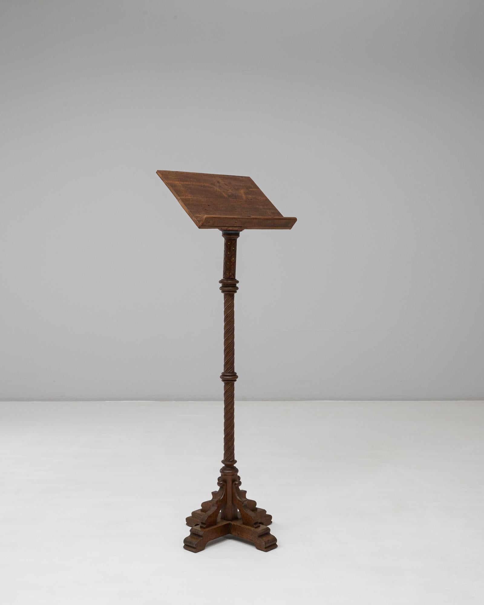 XIXe siècle Présentoir à livres en bois français du 19e siècle avec patine d'origine en vente