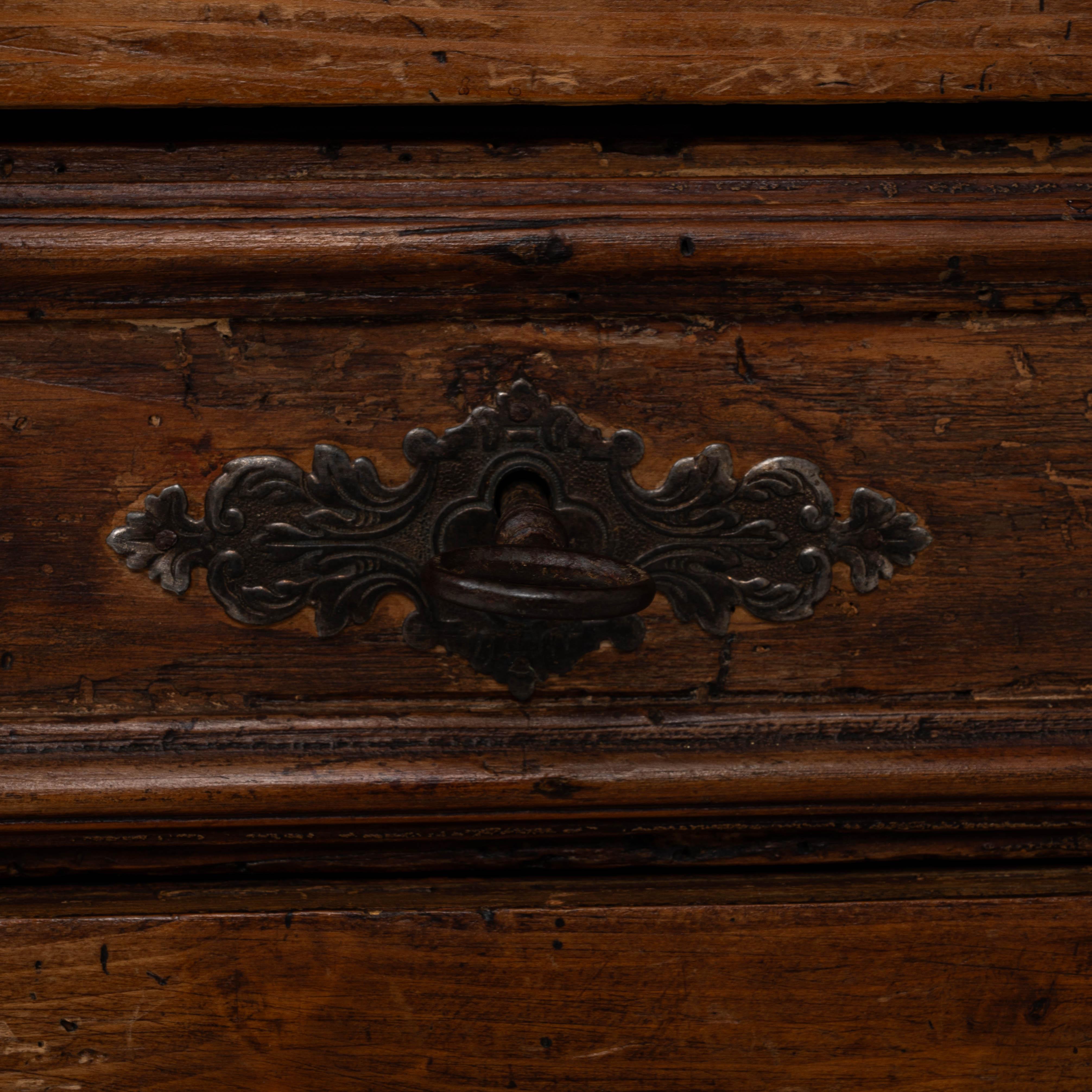 Buffet francese in legno del XIX secolo in vendita 5