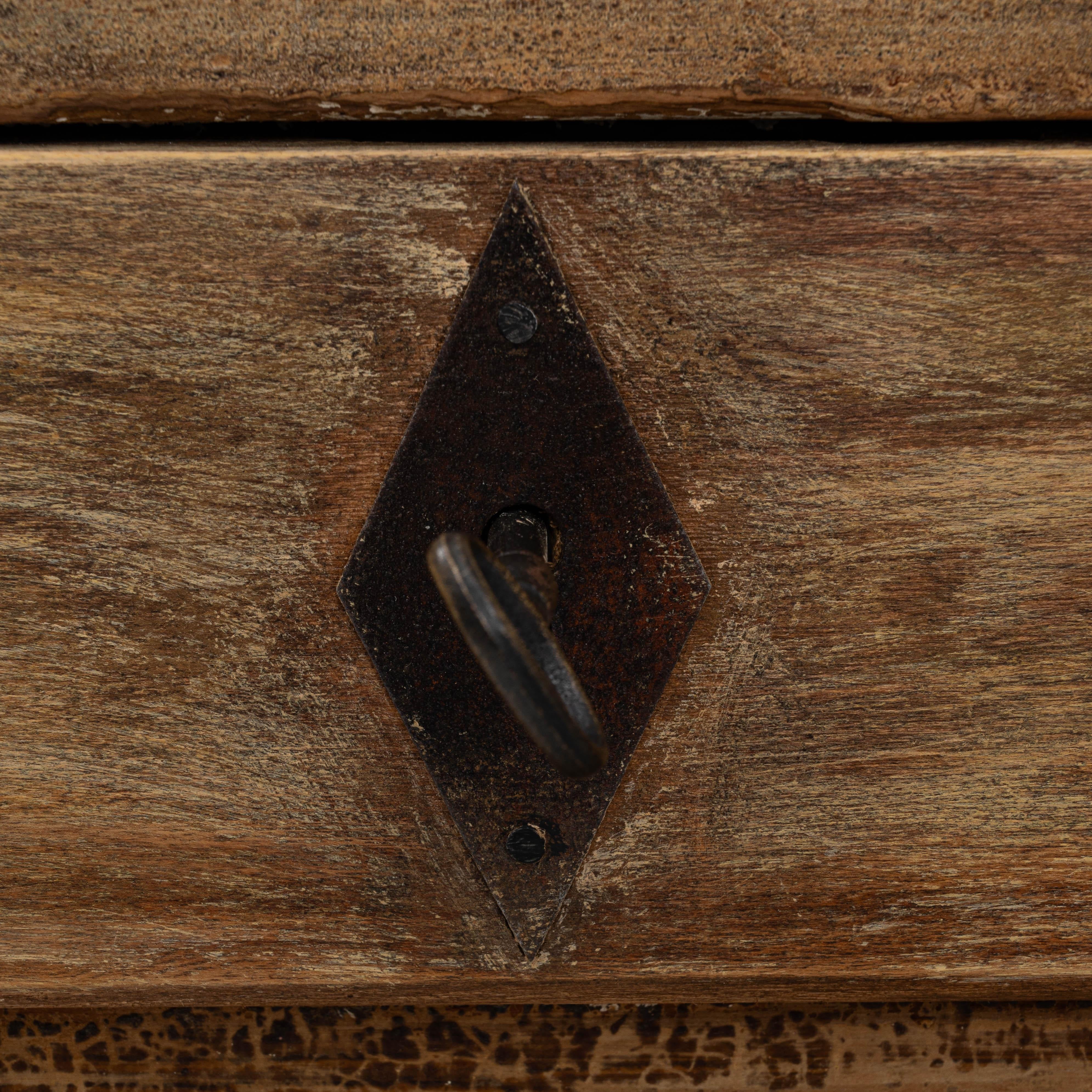 19th Century French Wooden Buffet im Angebot 5