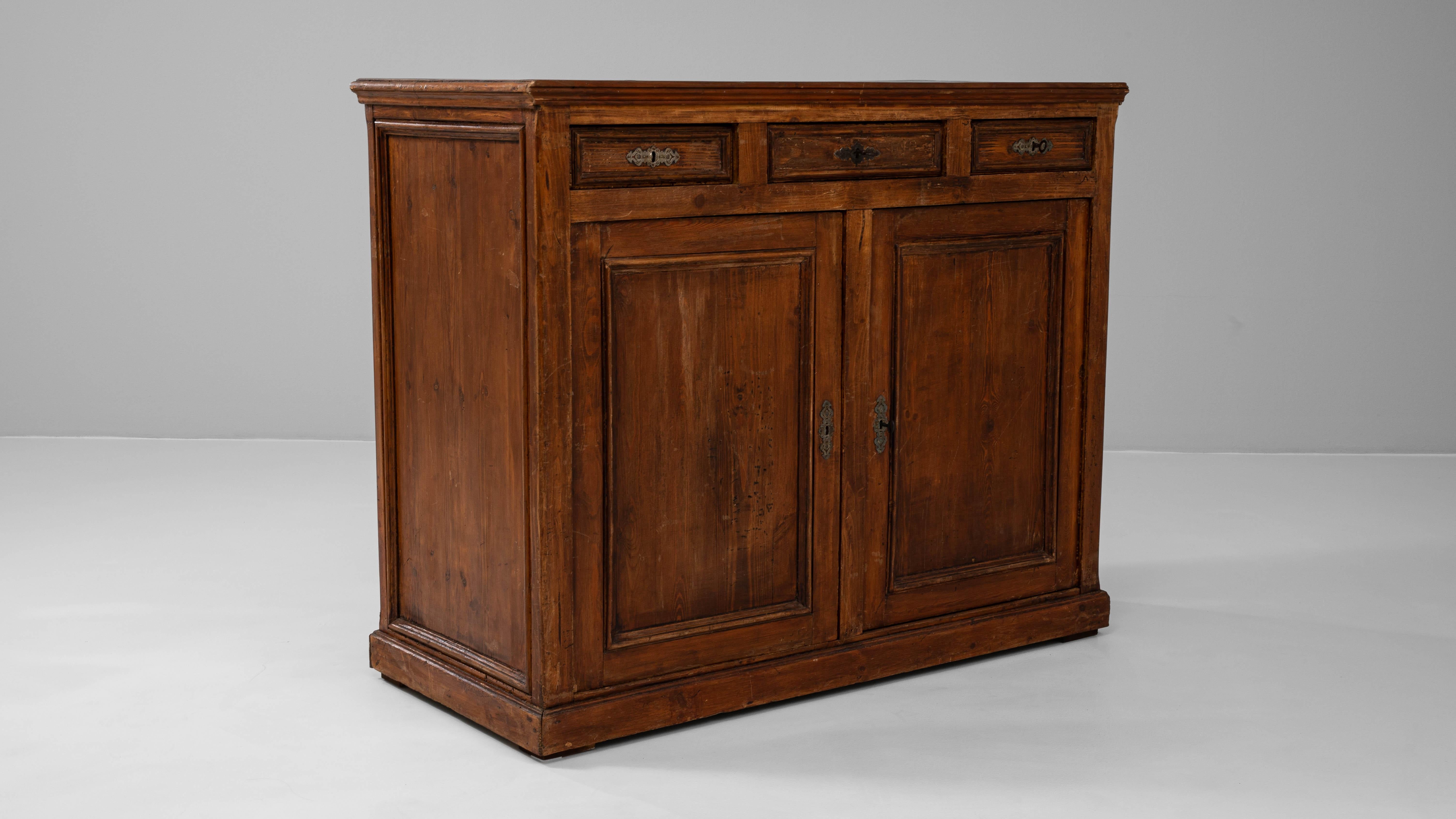Buffet francese in legno del XIX secolo in vendita 1