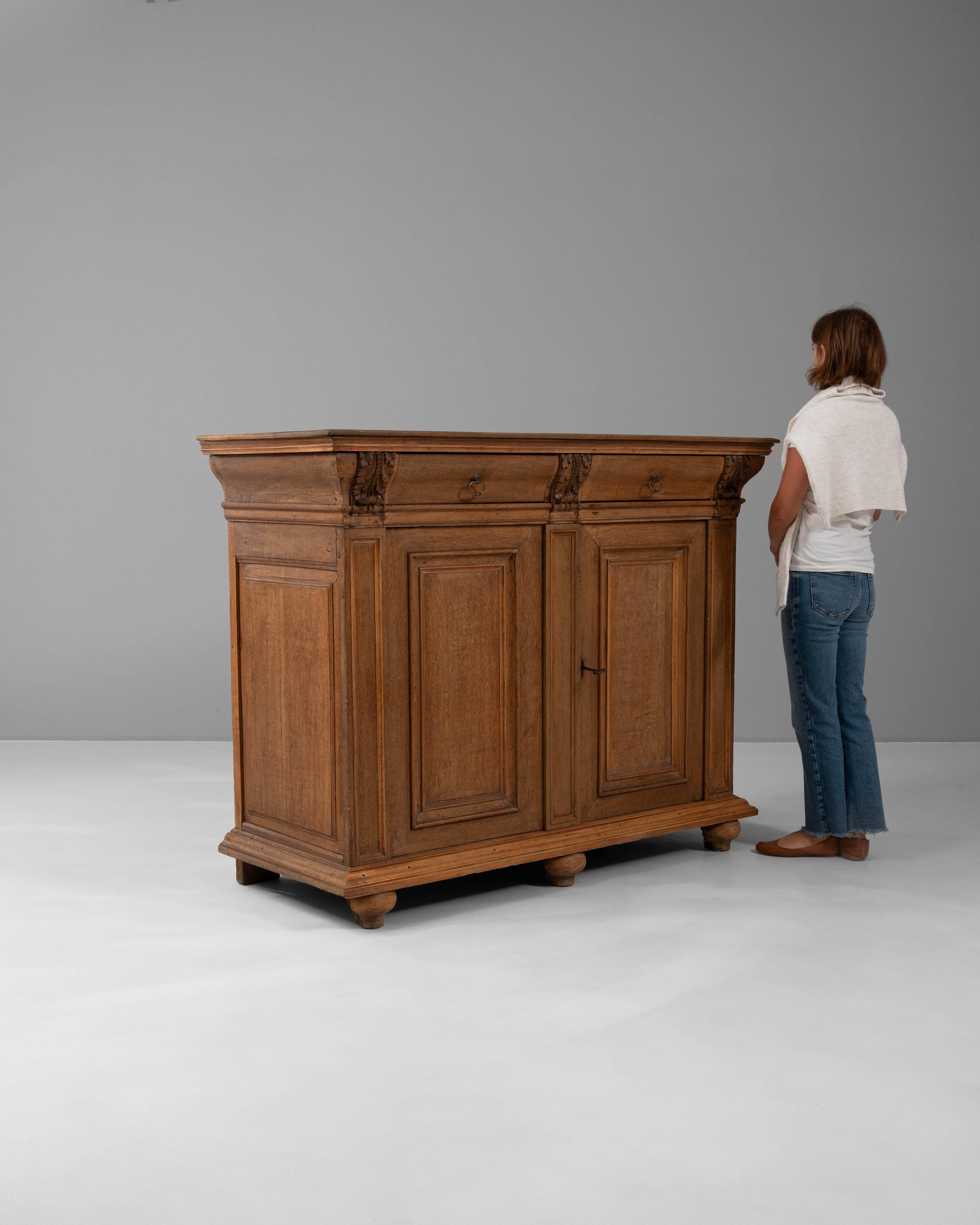Buffet francese in legno del XIX secolo in vendita 2