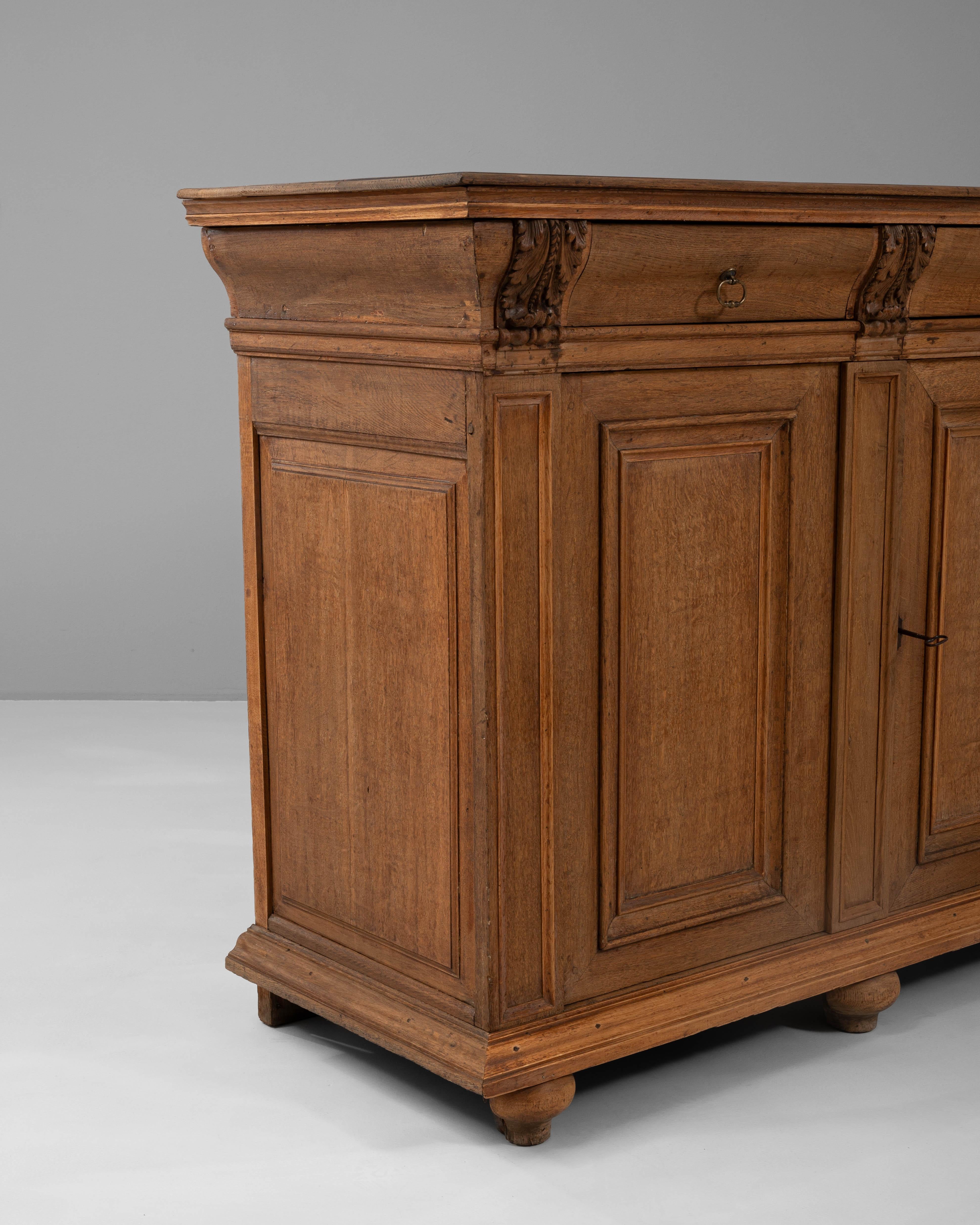 Buffet francese in legno del XIX secolo in vendita 3