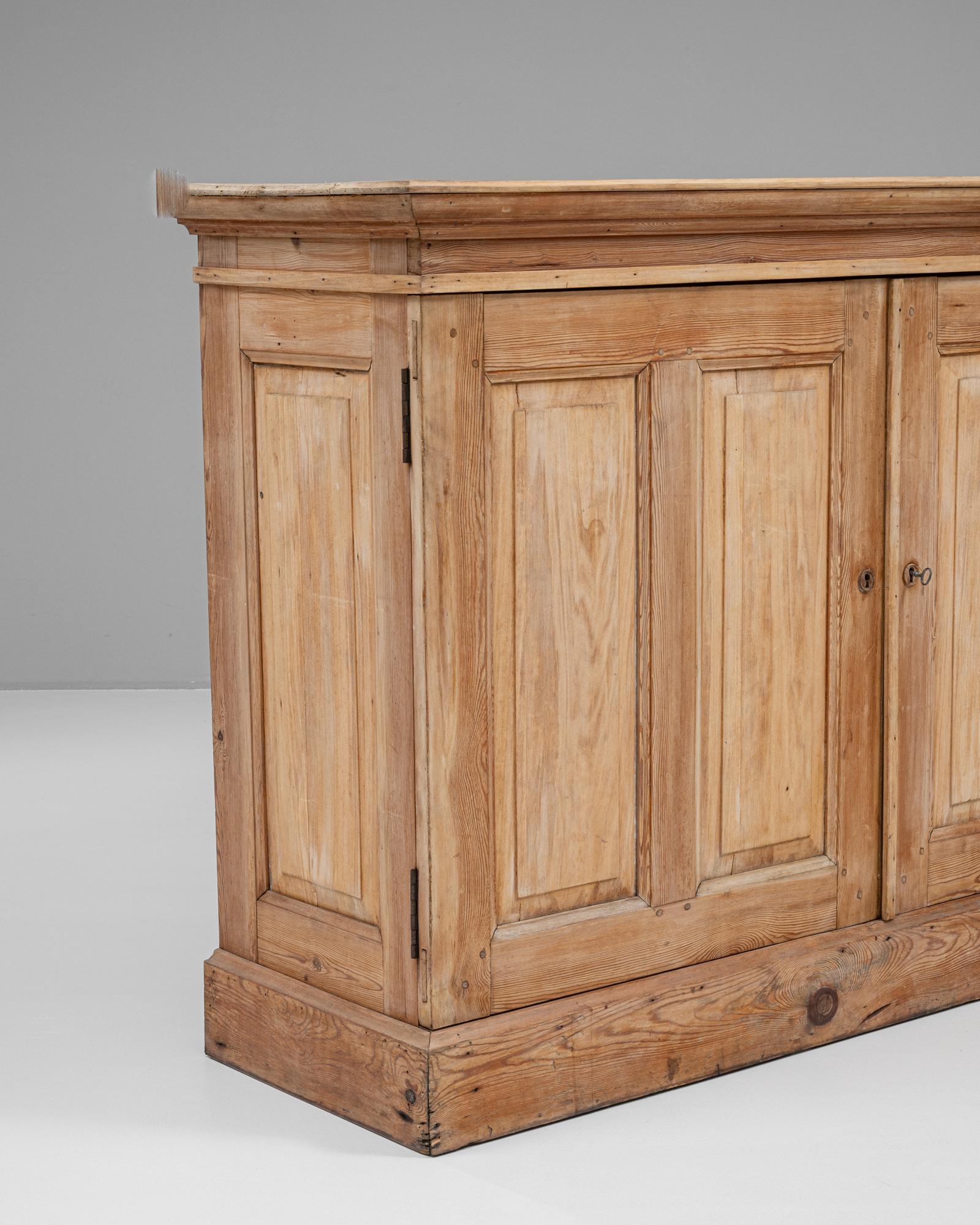 Buffet francese in legno del XIX secolo in vendita 3