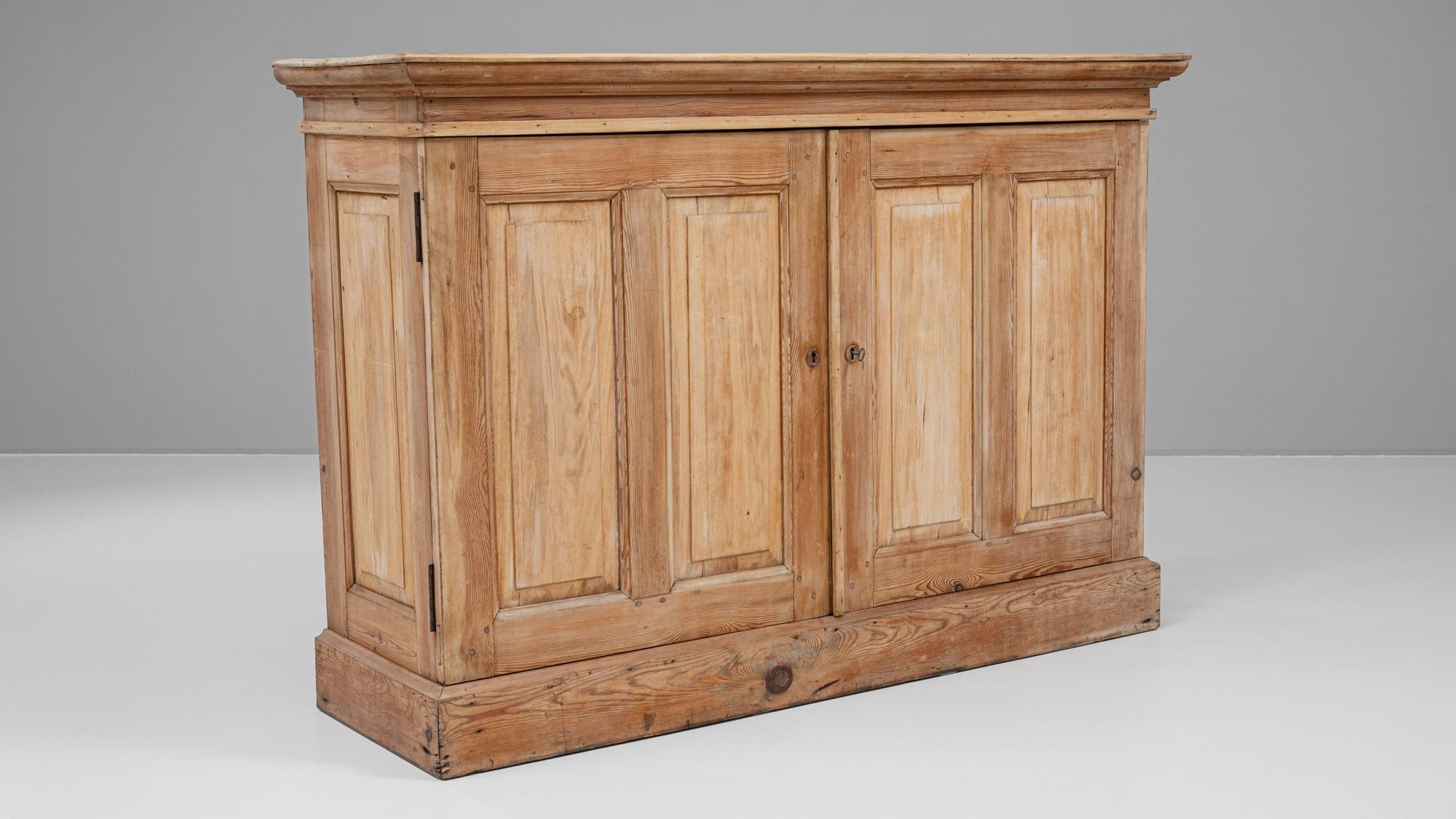 Buffet francese in legno del XIX secolo in vendita 4