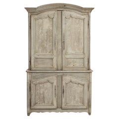 Armoire en bois française du XIXe siècle