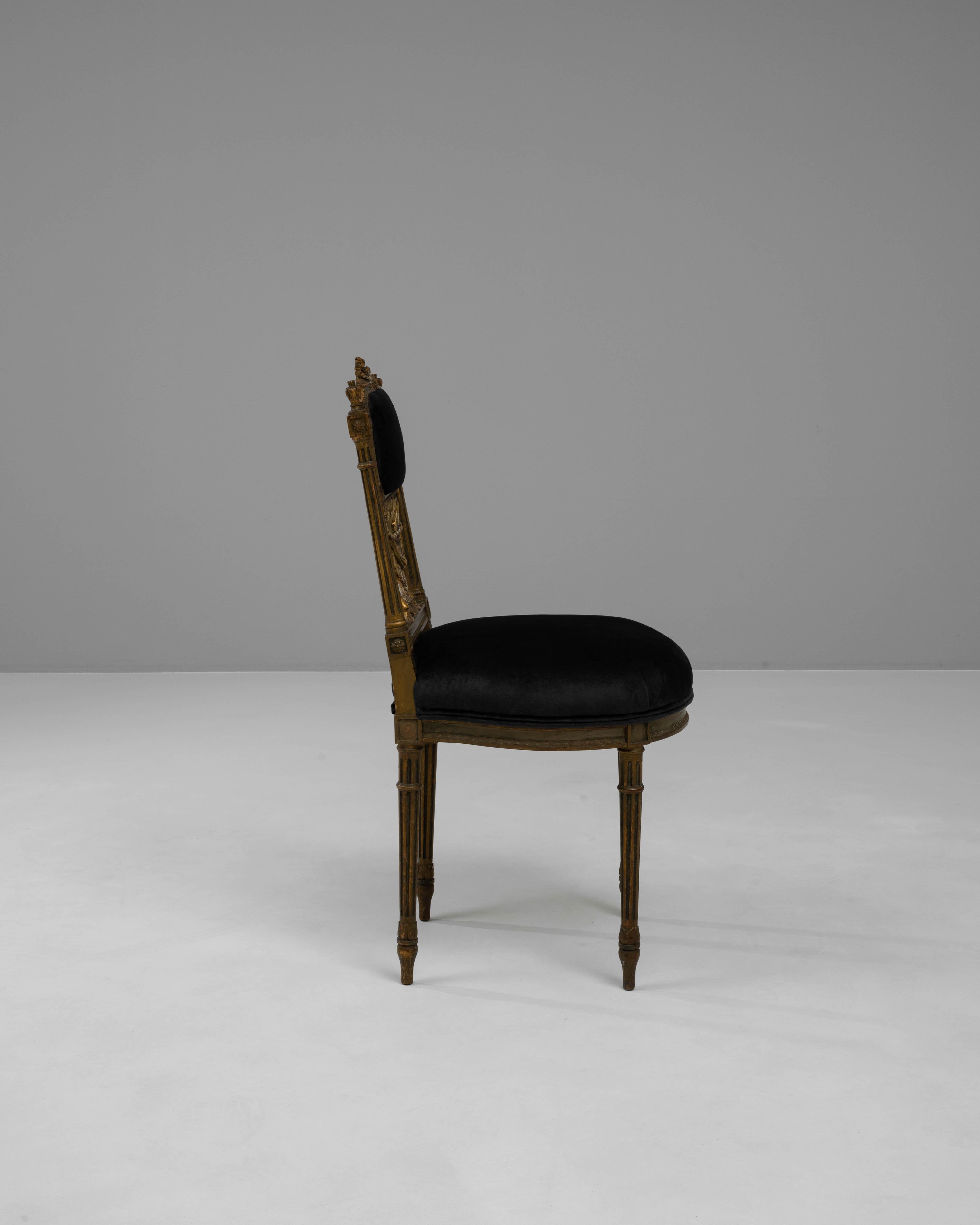 19th Century French Wooden Chair With Upholstered Seat For Sale 1