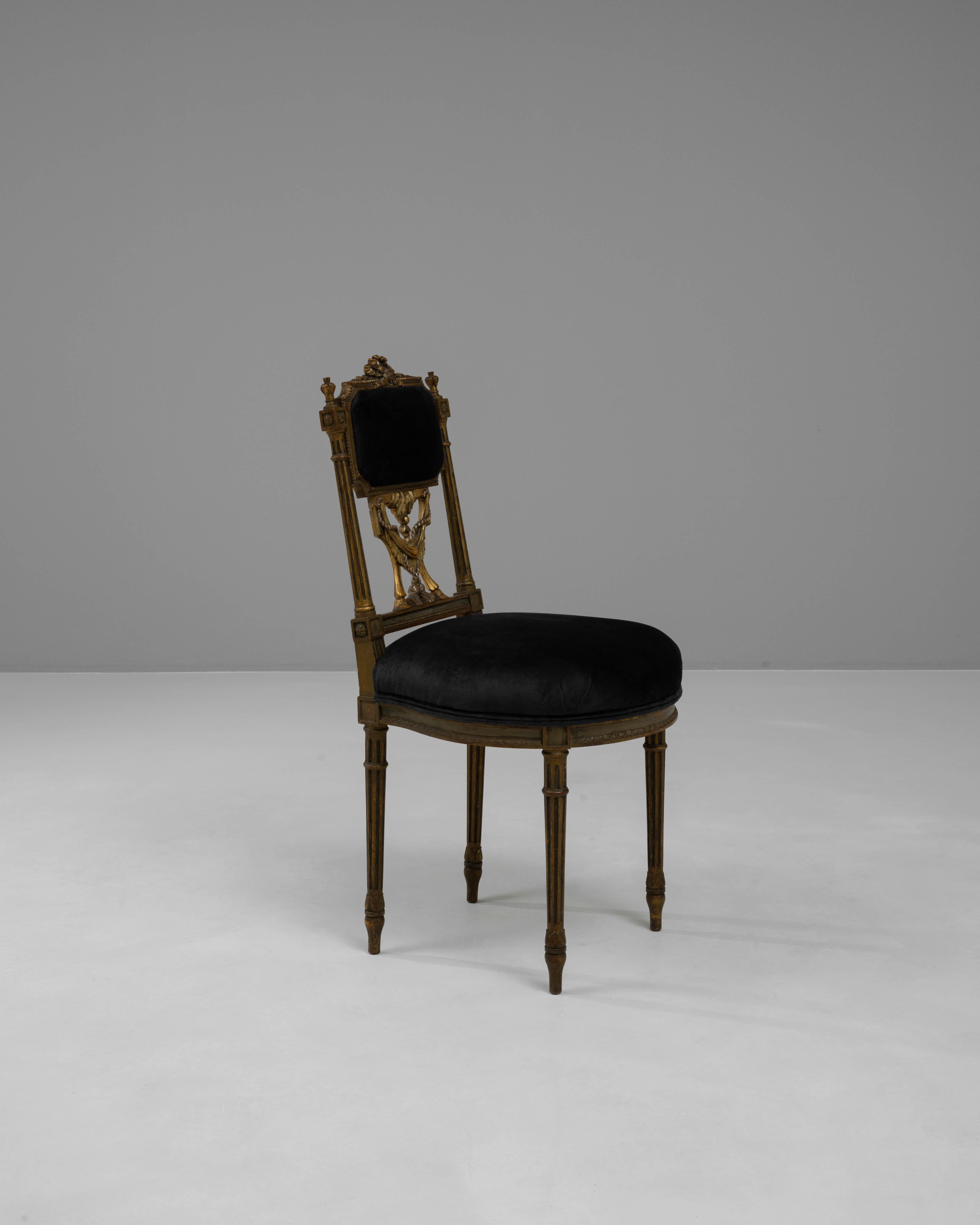 Chaise française du 19ème siècle avec assise tapissée en vente 3