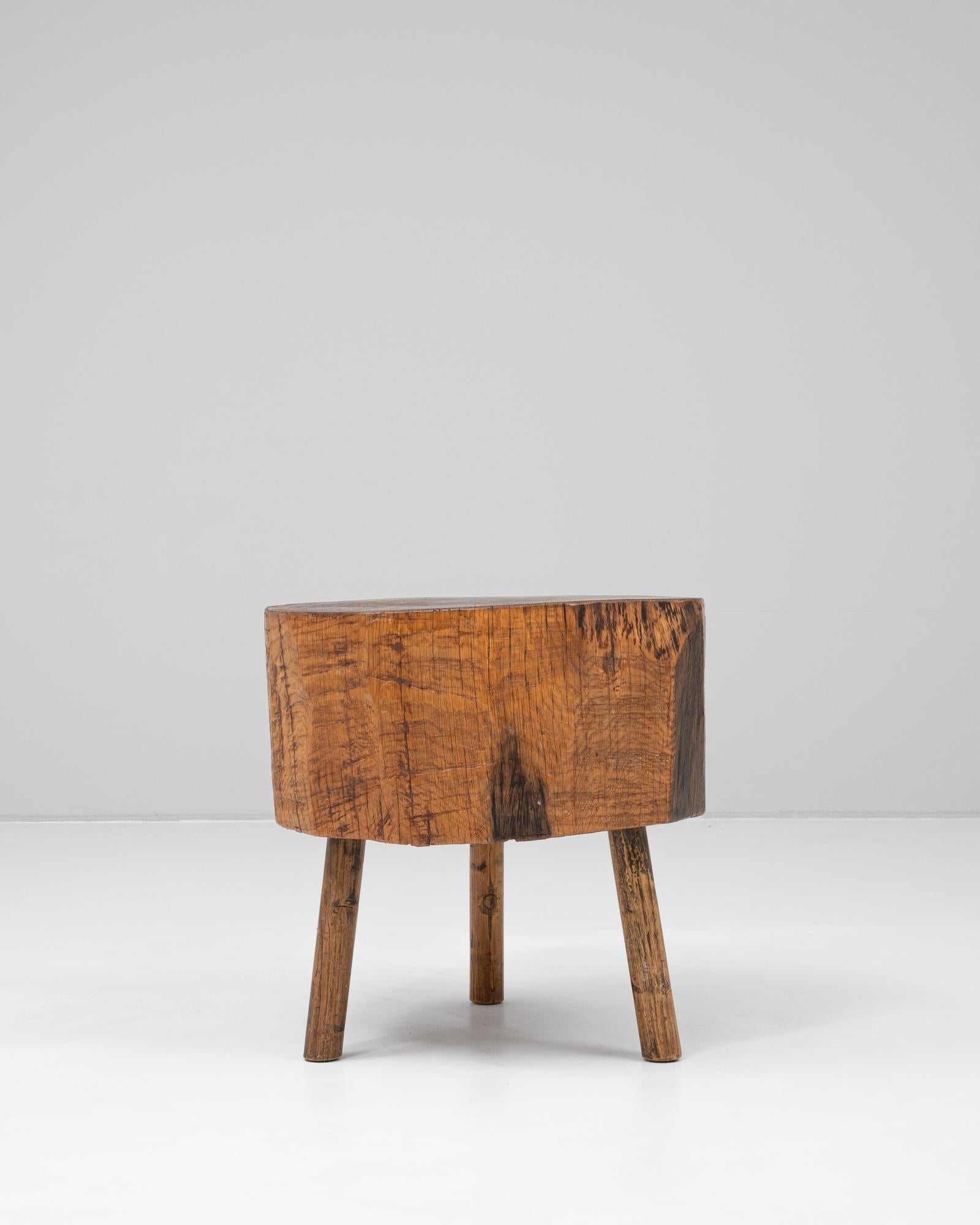 Français 19th Century French Wooden Coffee Table en vente