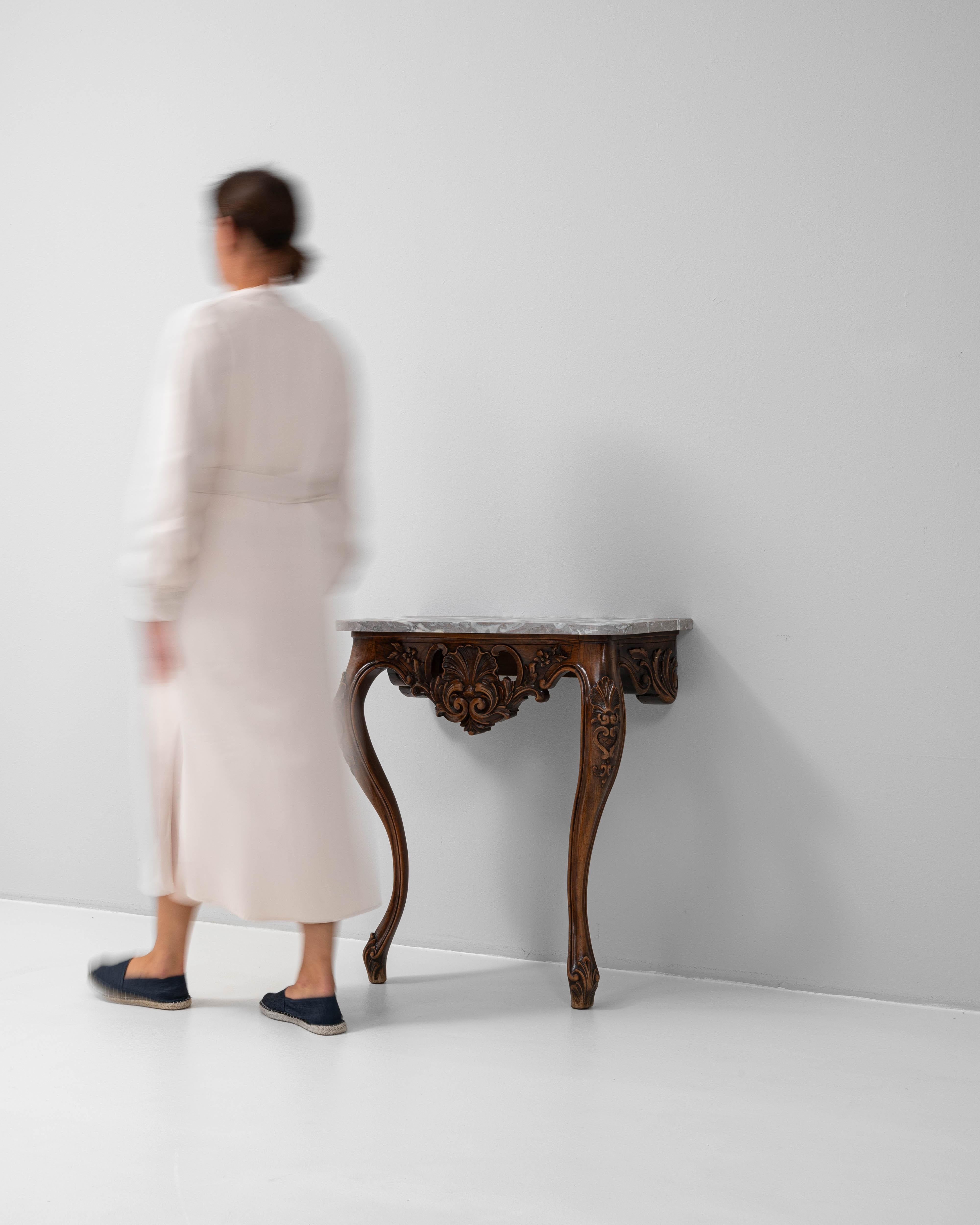 Marbre 19th Century French Wooden Console Table With Marble Top en vente