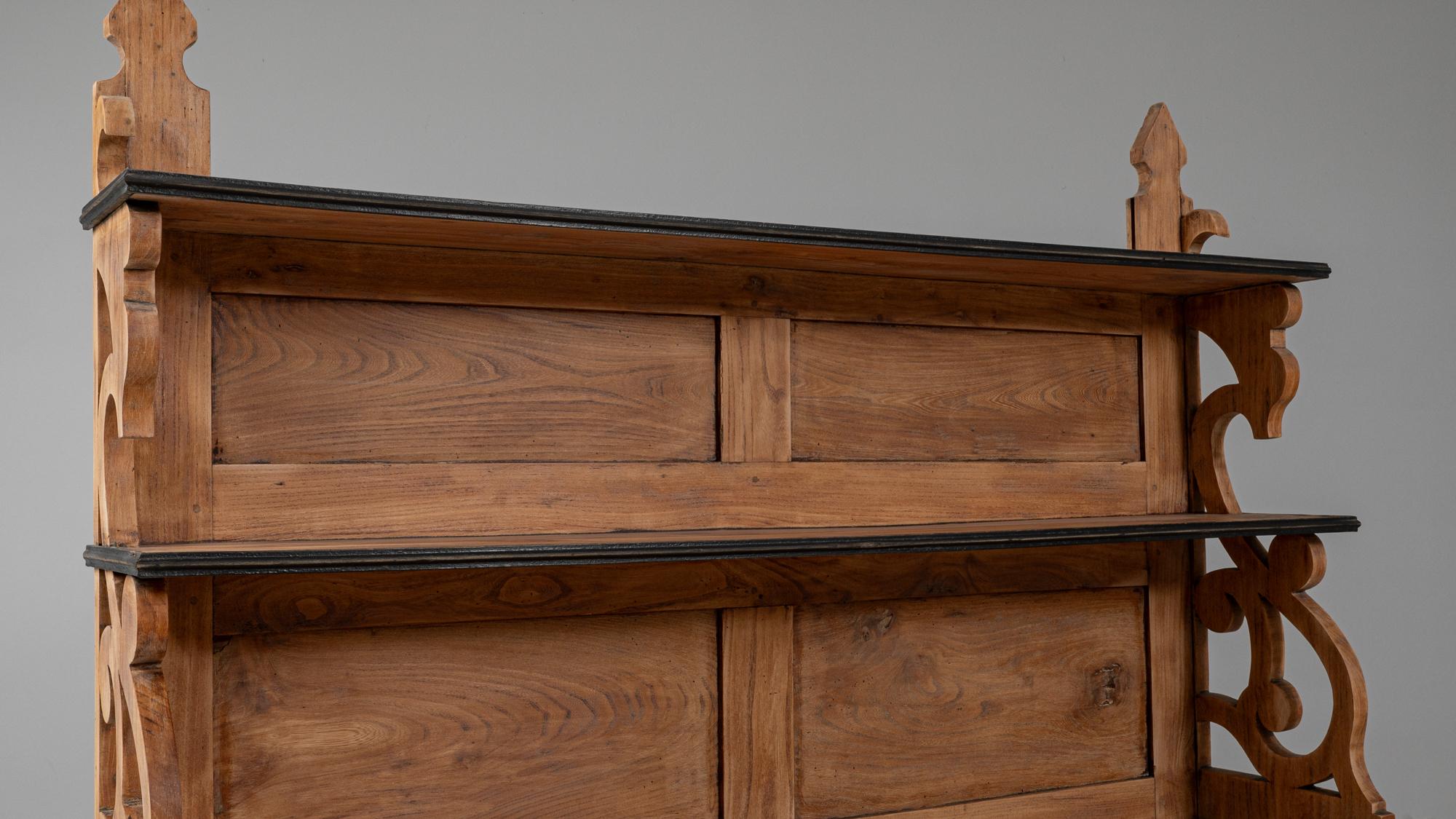 Credenza francese in legno del XIX secolo in vendita 9