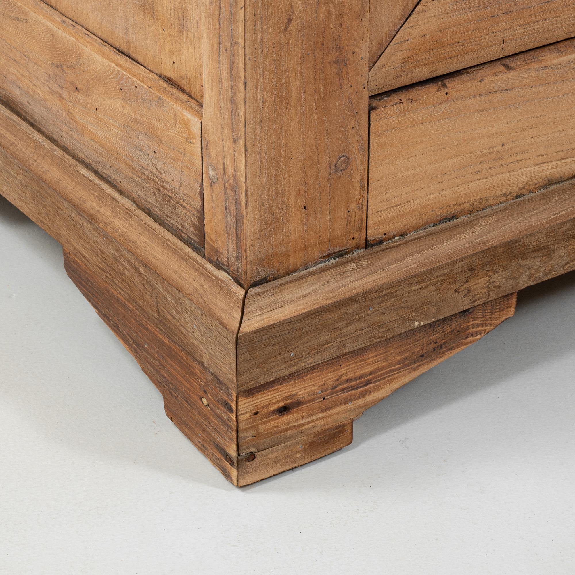 Francese Credenza francese in legno del XIX secolo in vendita