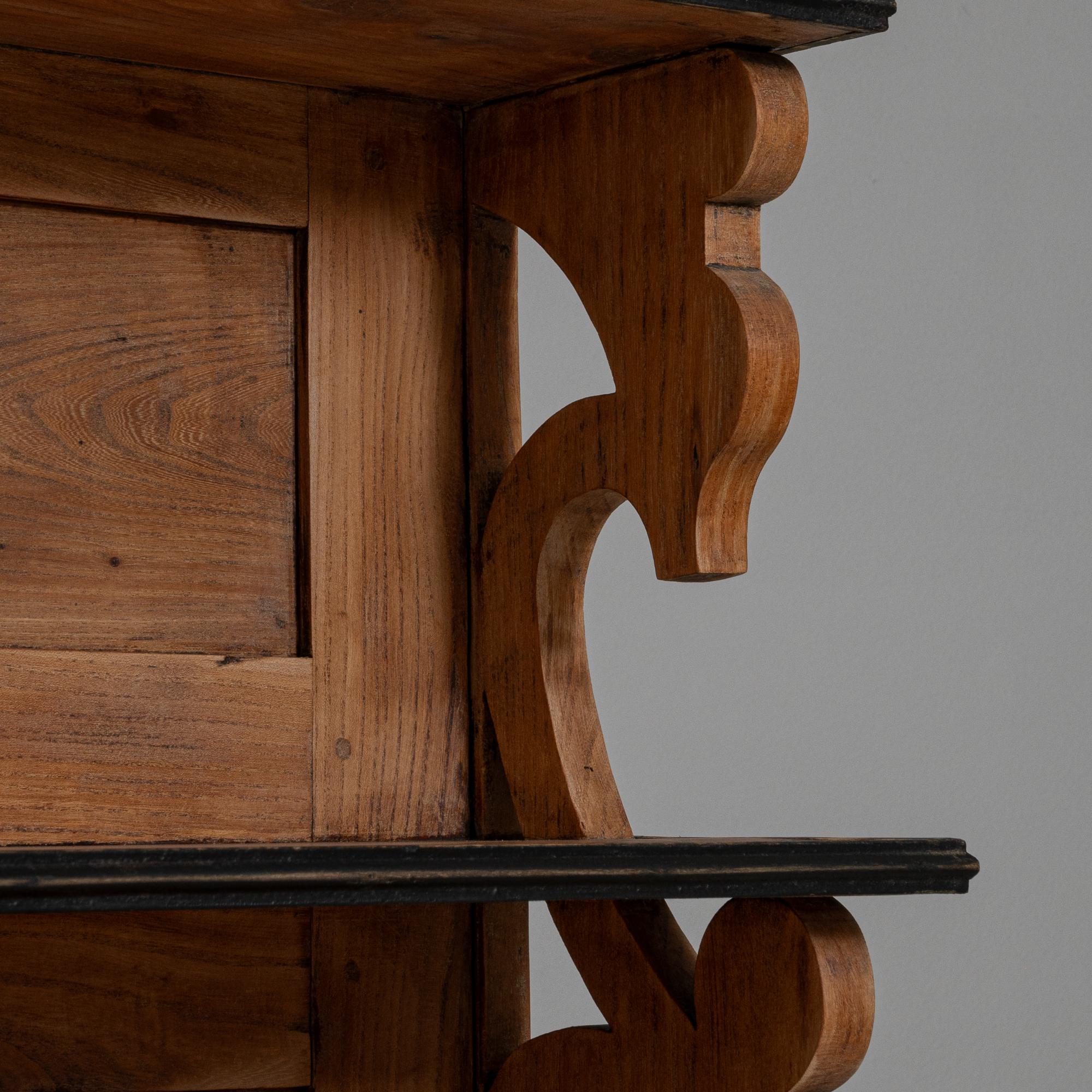 Legno Credenza francese in legno del XIX secolo in vendita