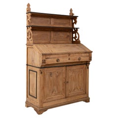 Credenza francese in legno del XIX secolo
