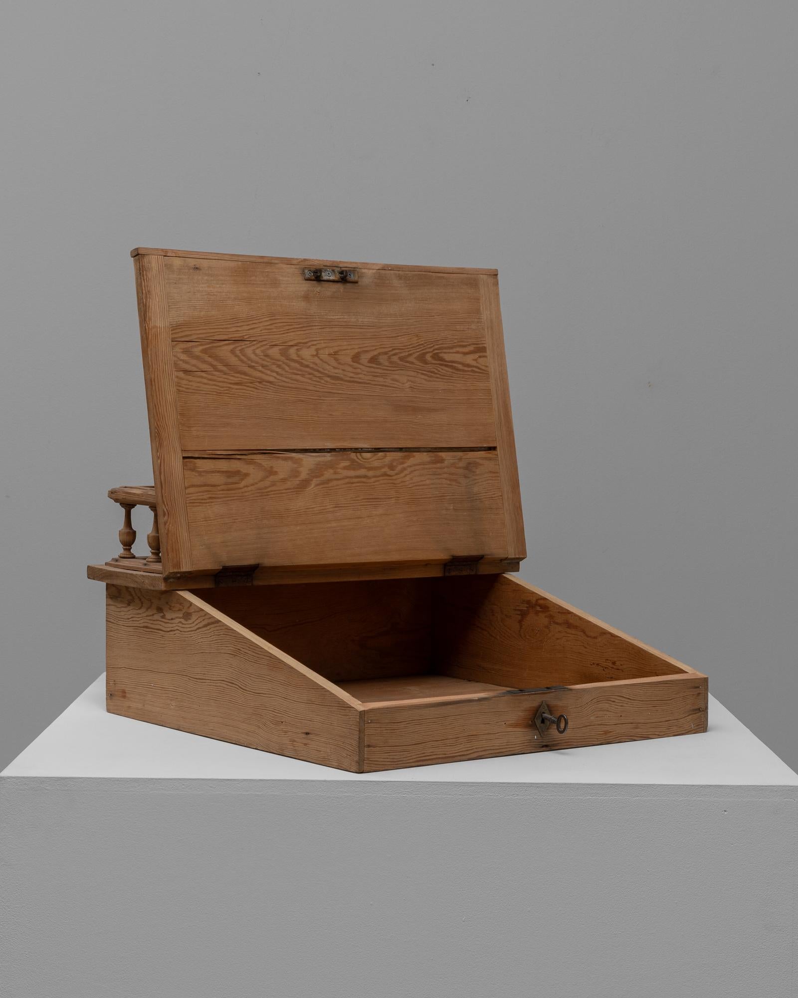 19th Century French Wooden Desk Organizer For Sale 3