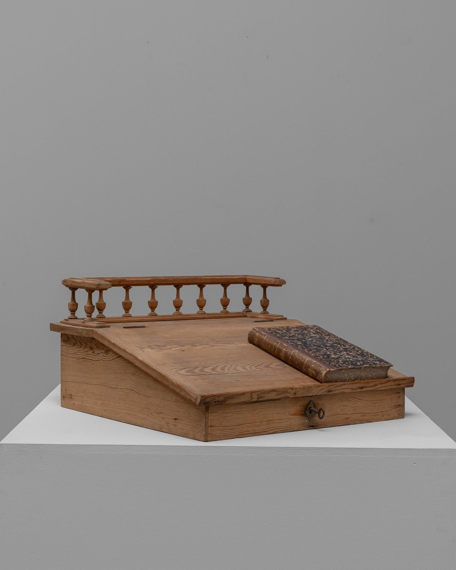 19th Century French Wooden Desk Organizer For Sale 5