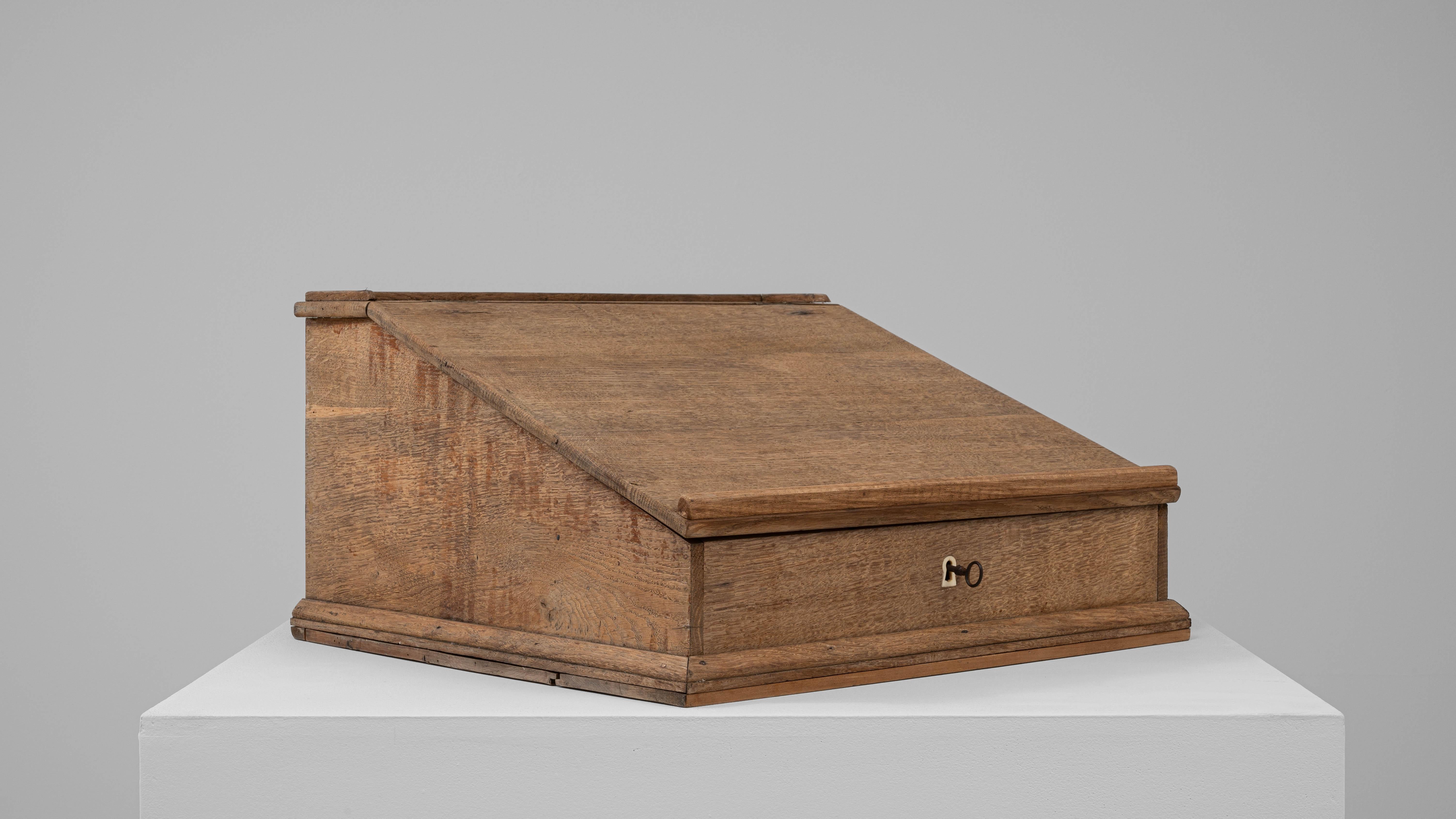 19th Century French Wooden Desk Organizer im Angebot 3