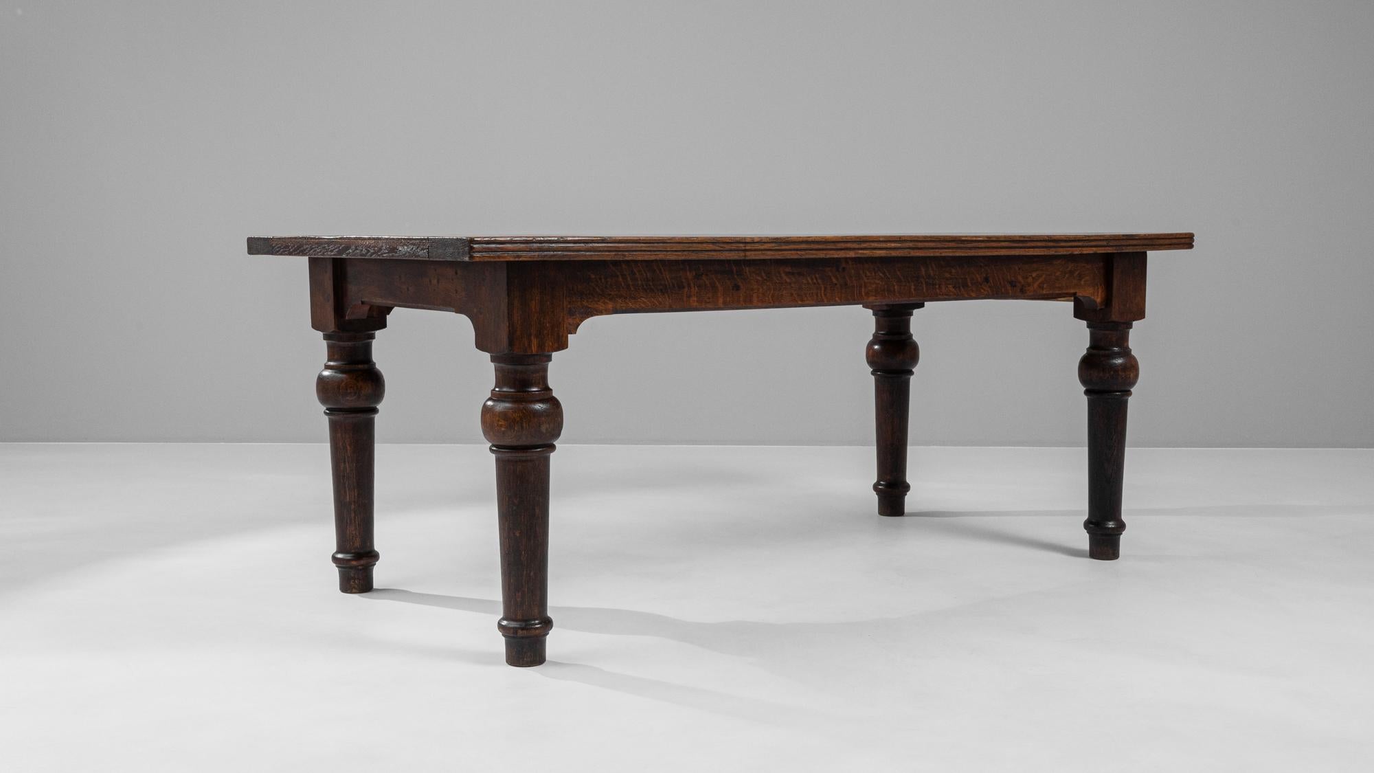 19th Century French Wooden Dining Table For Sale 4