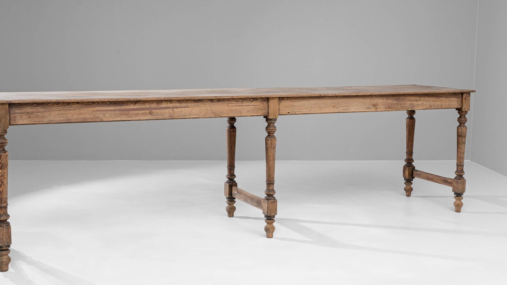 19th Century French Wooden Dining Table For Sale 5
