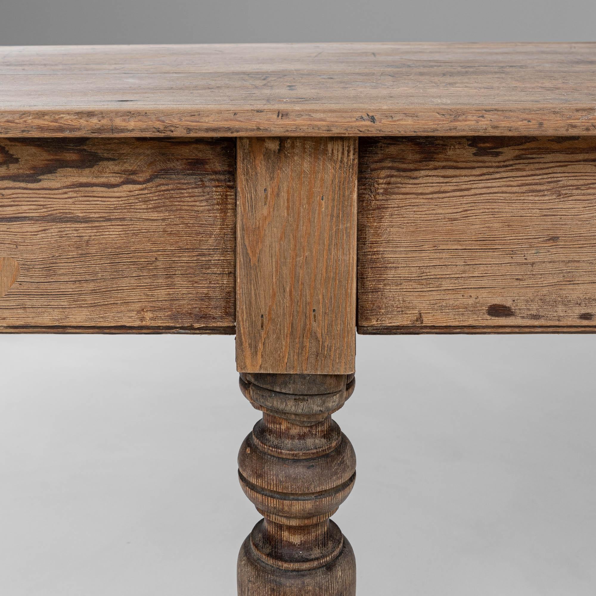 19th Century French Wooden Dining Table For Sale 6