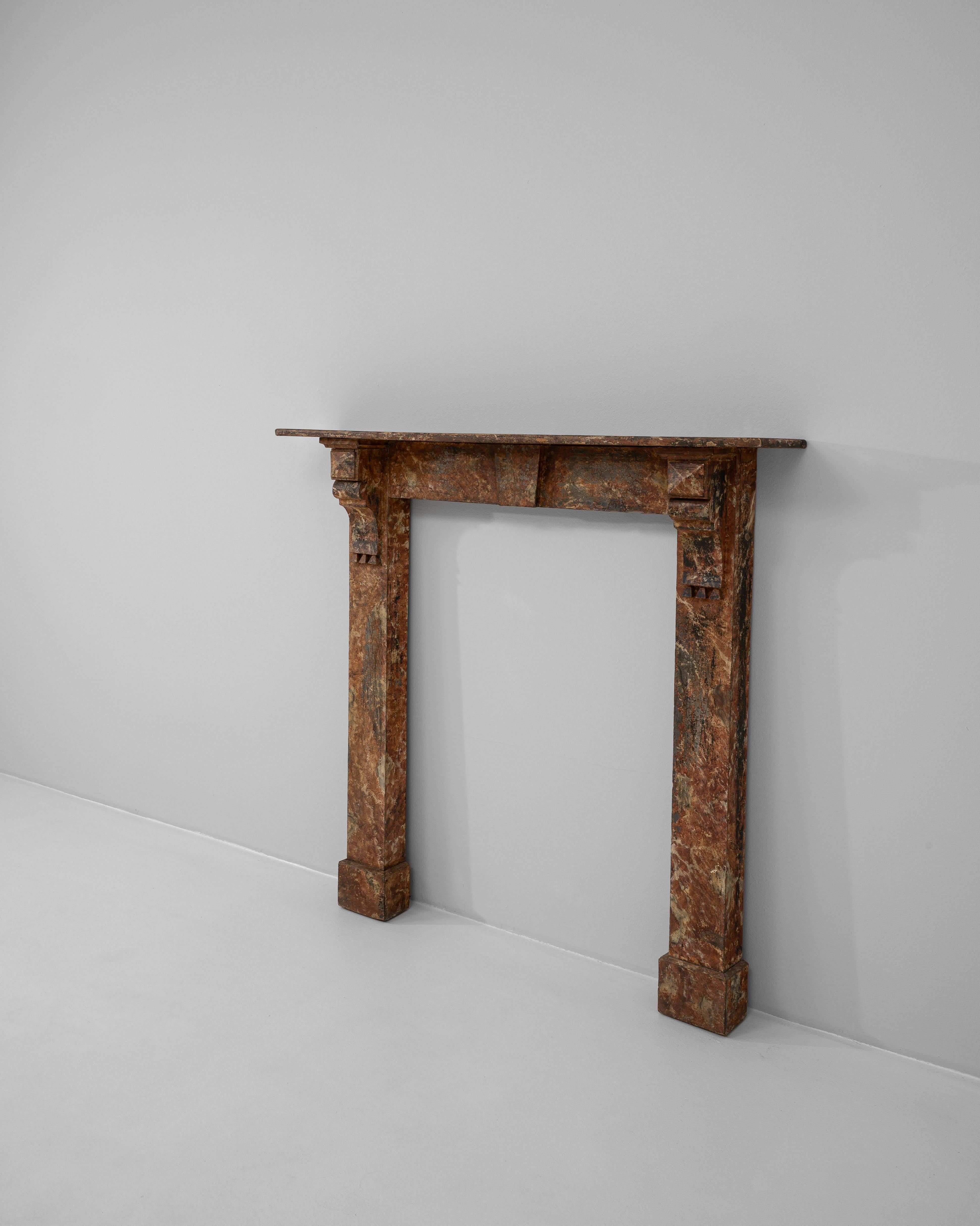 Französischer Holzkamin aus dem 19. im Angebot 3