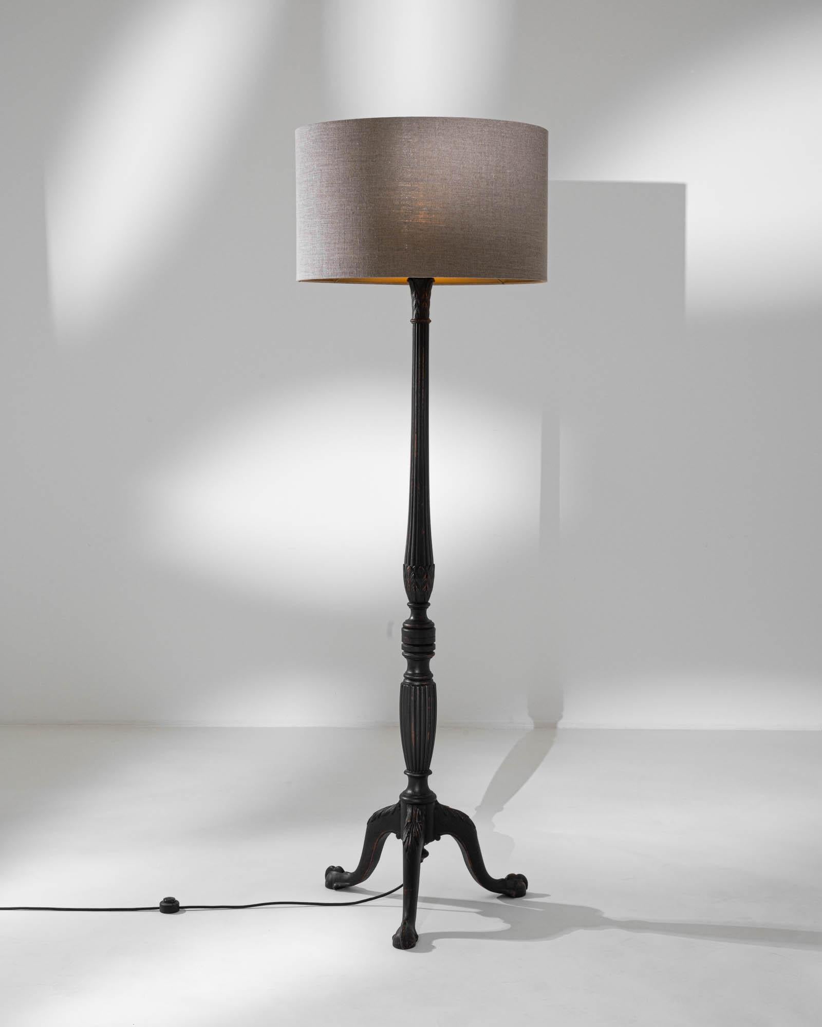 19th Century French Wooden Floor Lamp 4