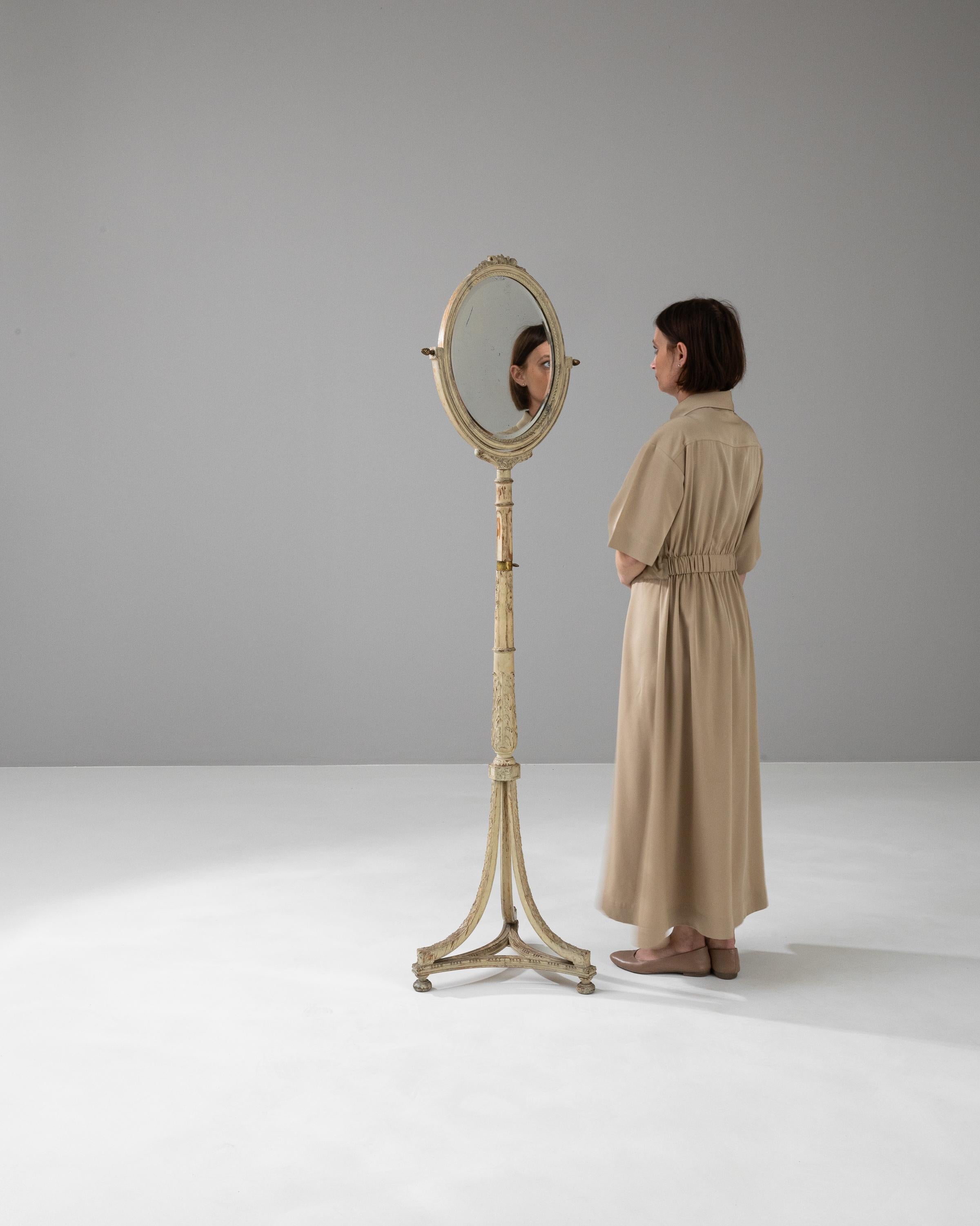 XIXe siècle Miroir de sol en bois français du 19e siècle en vente