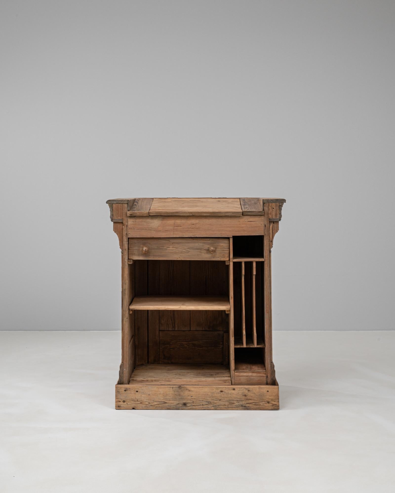 19th Century French Wooden Lectern In Good Condition In High Point, NC