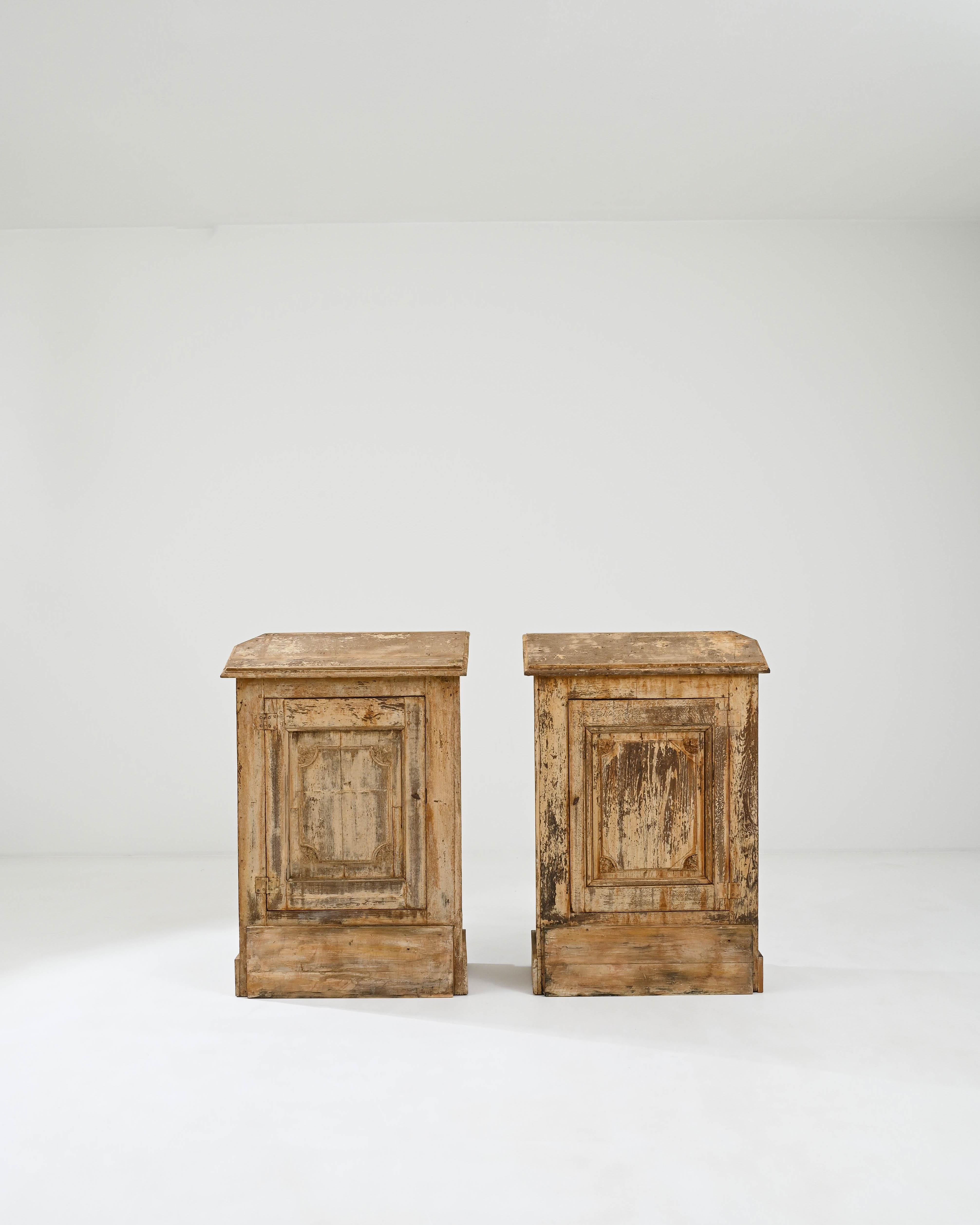 19th Century French Wooden Lecterns, a Pair  For Sale 7
