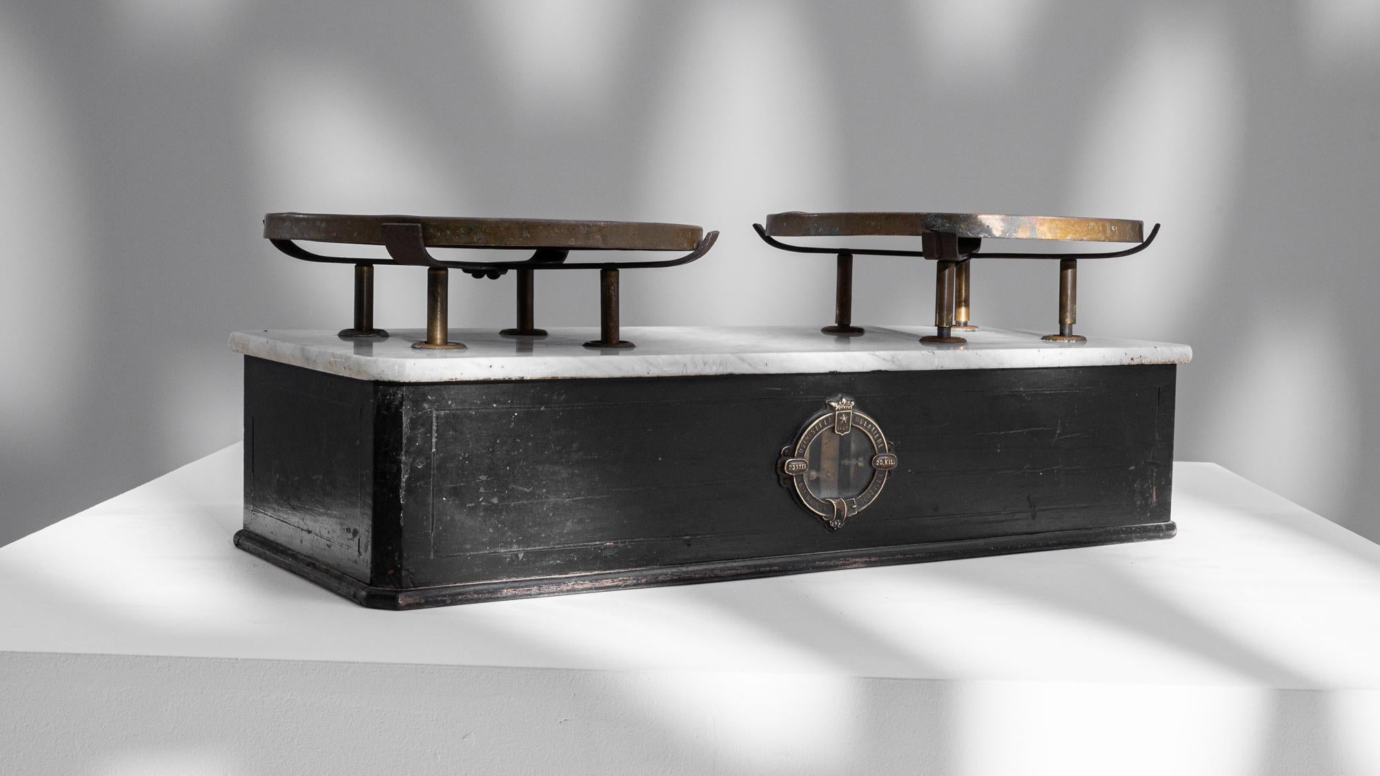 19th Century French Wooden & Metal Scale  For Sale 3