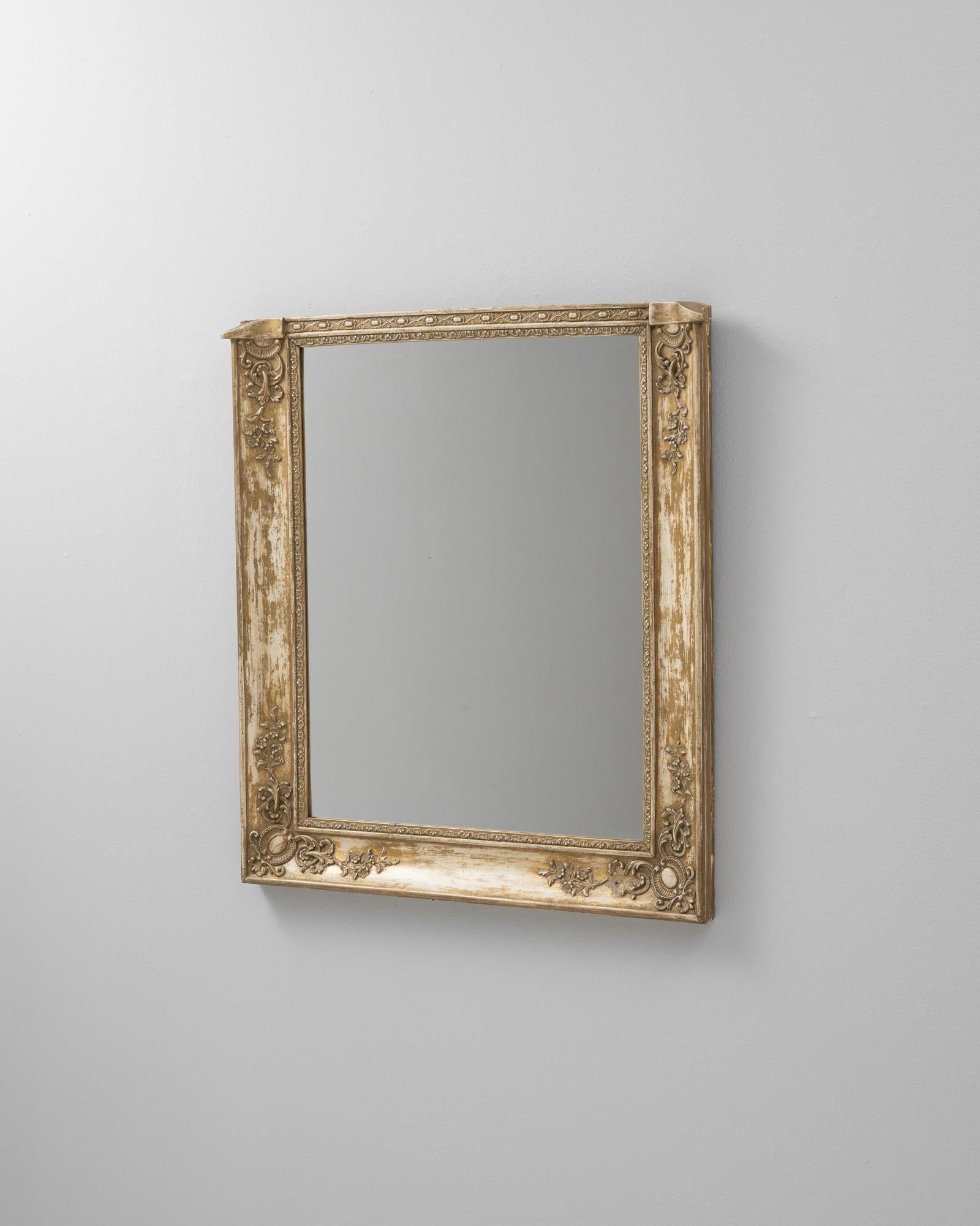 Français Miroir en bois français du 19e siècle en vente