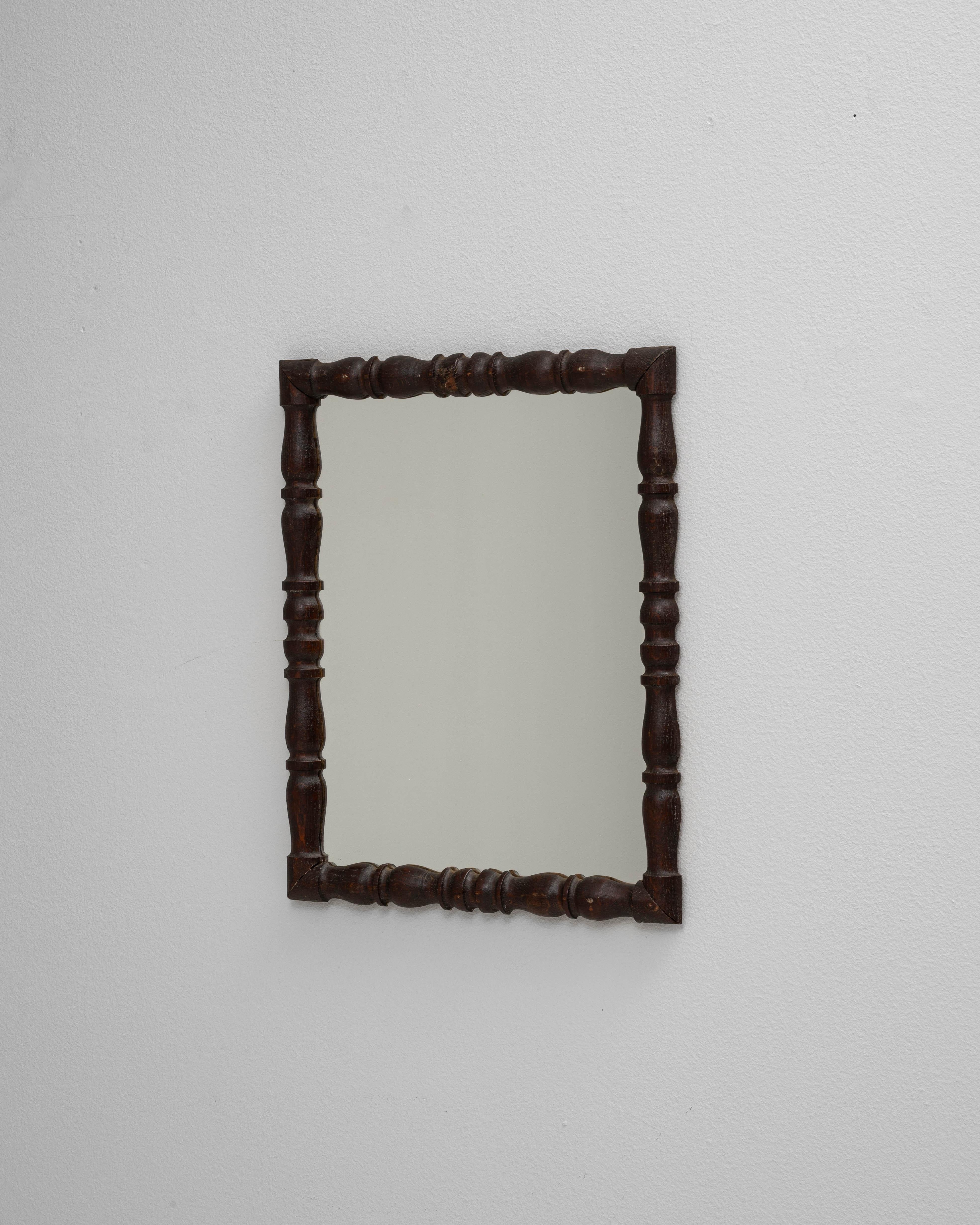 Français Miroir en bois français du 19e siècle en vente