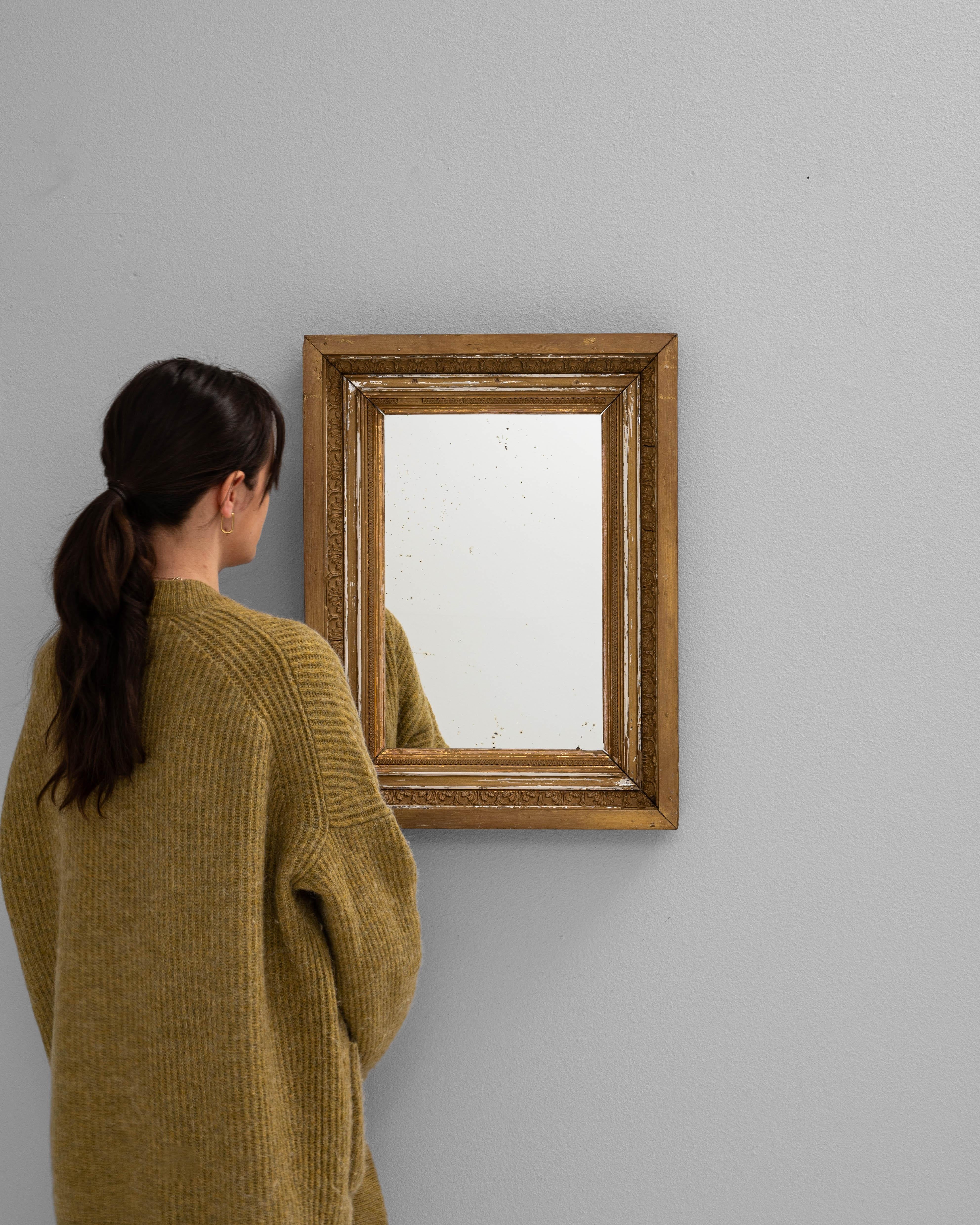 Français Miroir en bois français du 19e siècle en vente