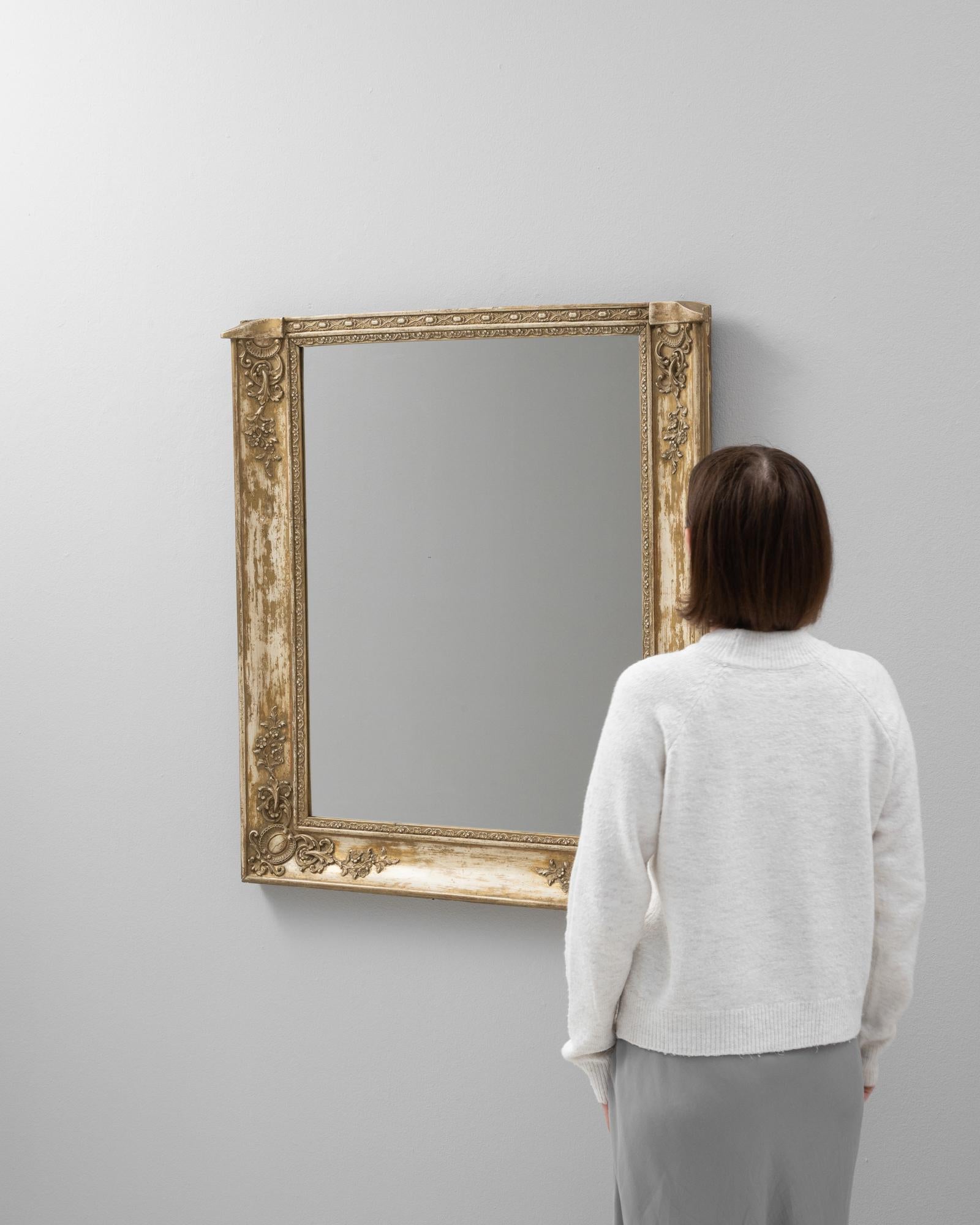 Miroir en bois français du 19e siècle Bon état - En vente à High Point, NC