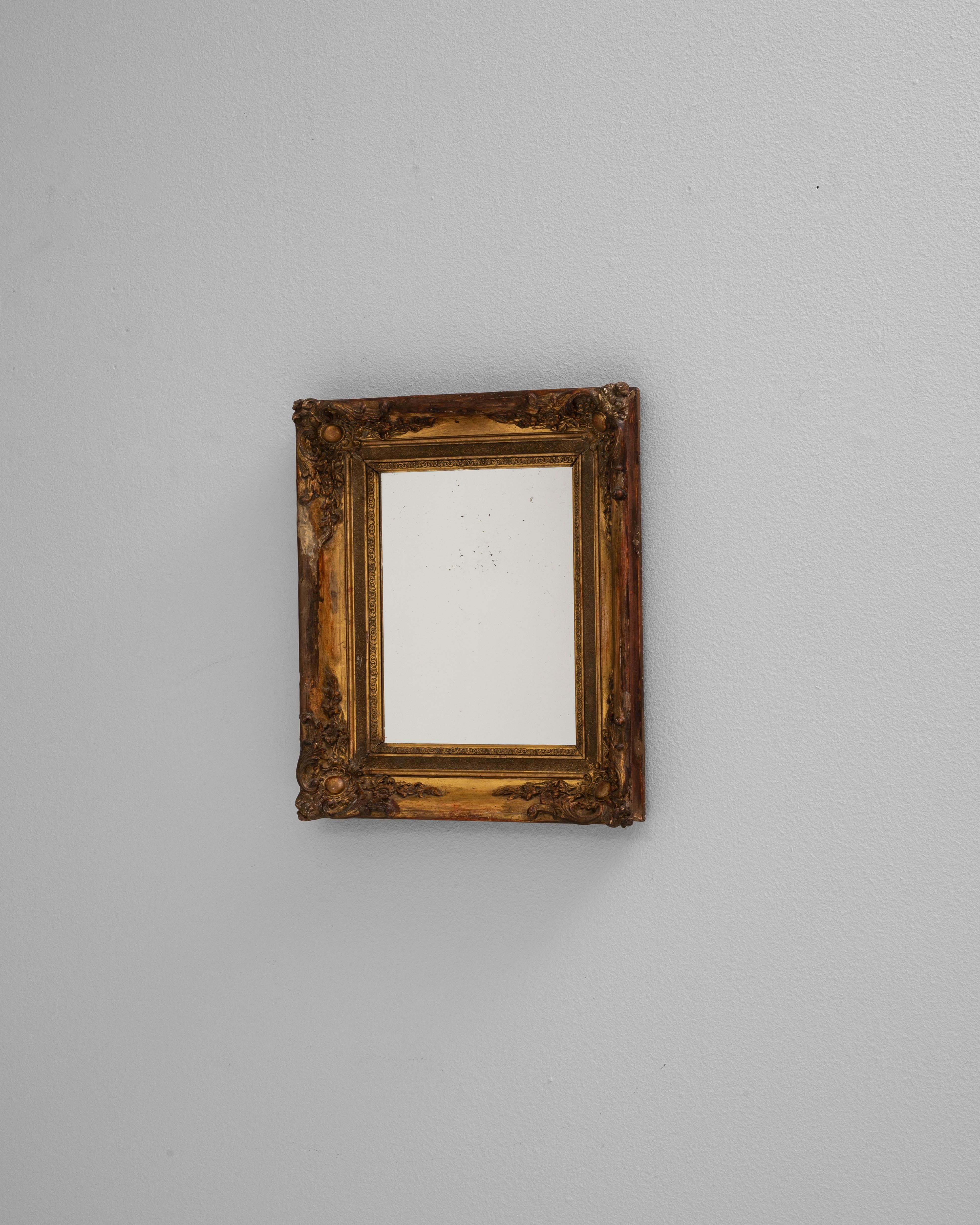 Miroir en bois français du 19e siècle Bon état - En vente à High Point, NC