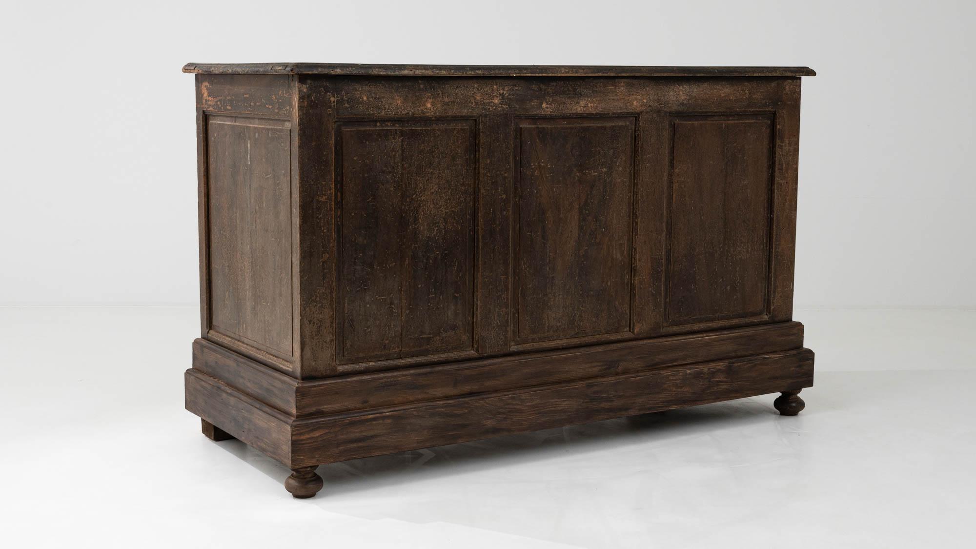 19th Century French Wooden Shop Counter For Sale 9