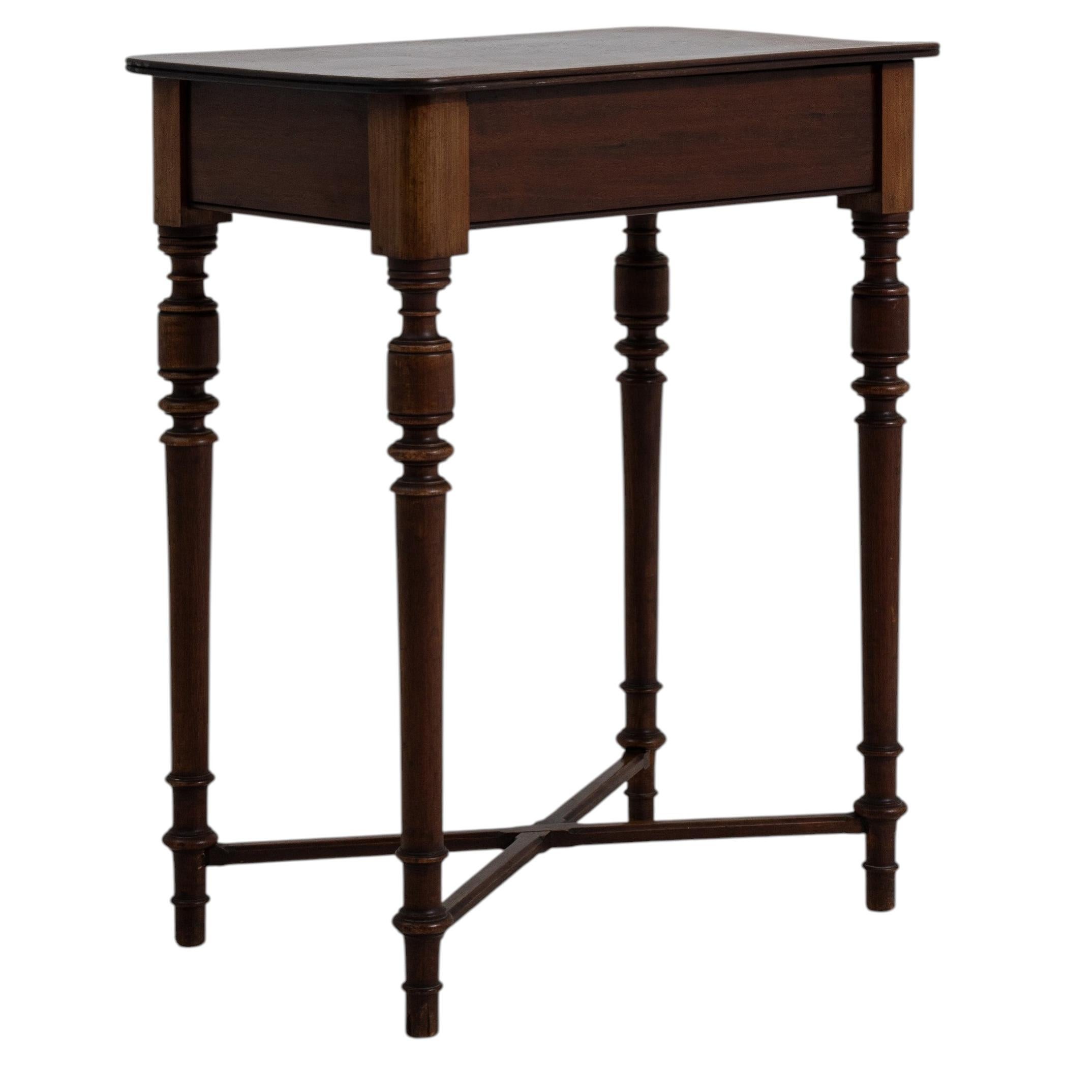 Mesa auxiliar de madera francesa del siglo XIX con pátina original en venta