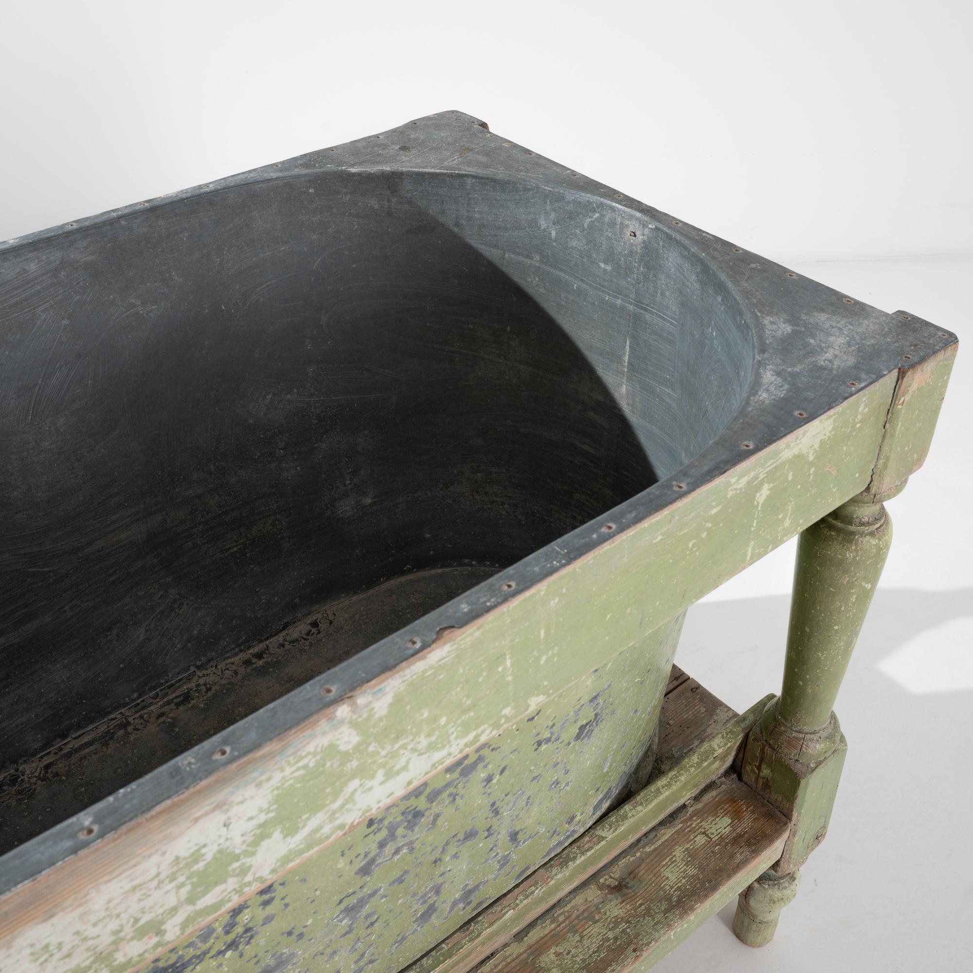 19th Century French Wooden Table with Zinc Bath 7