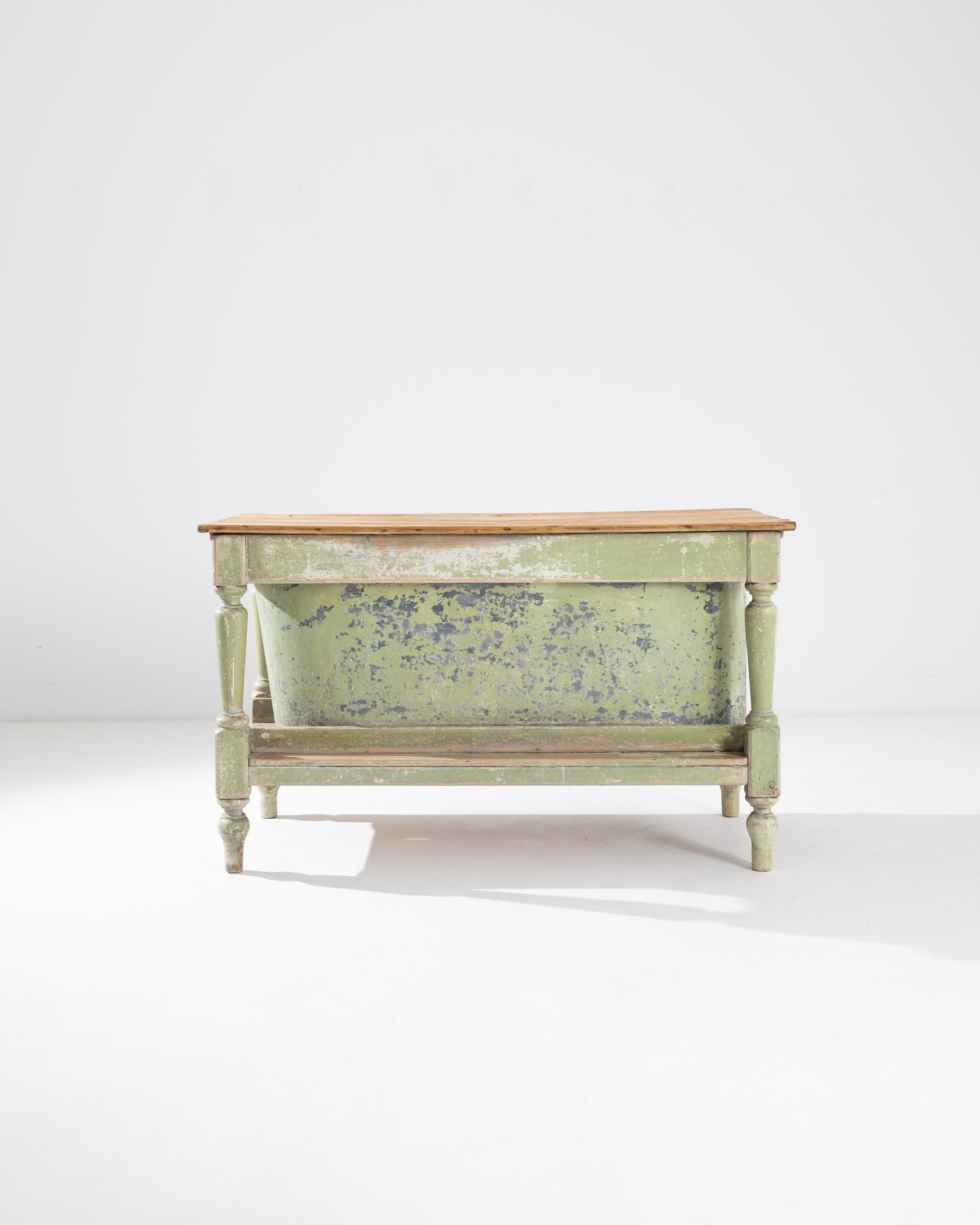 Country 19th Century French Wooden Table with Zinc Bath