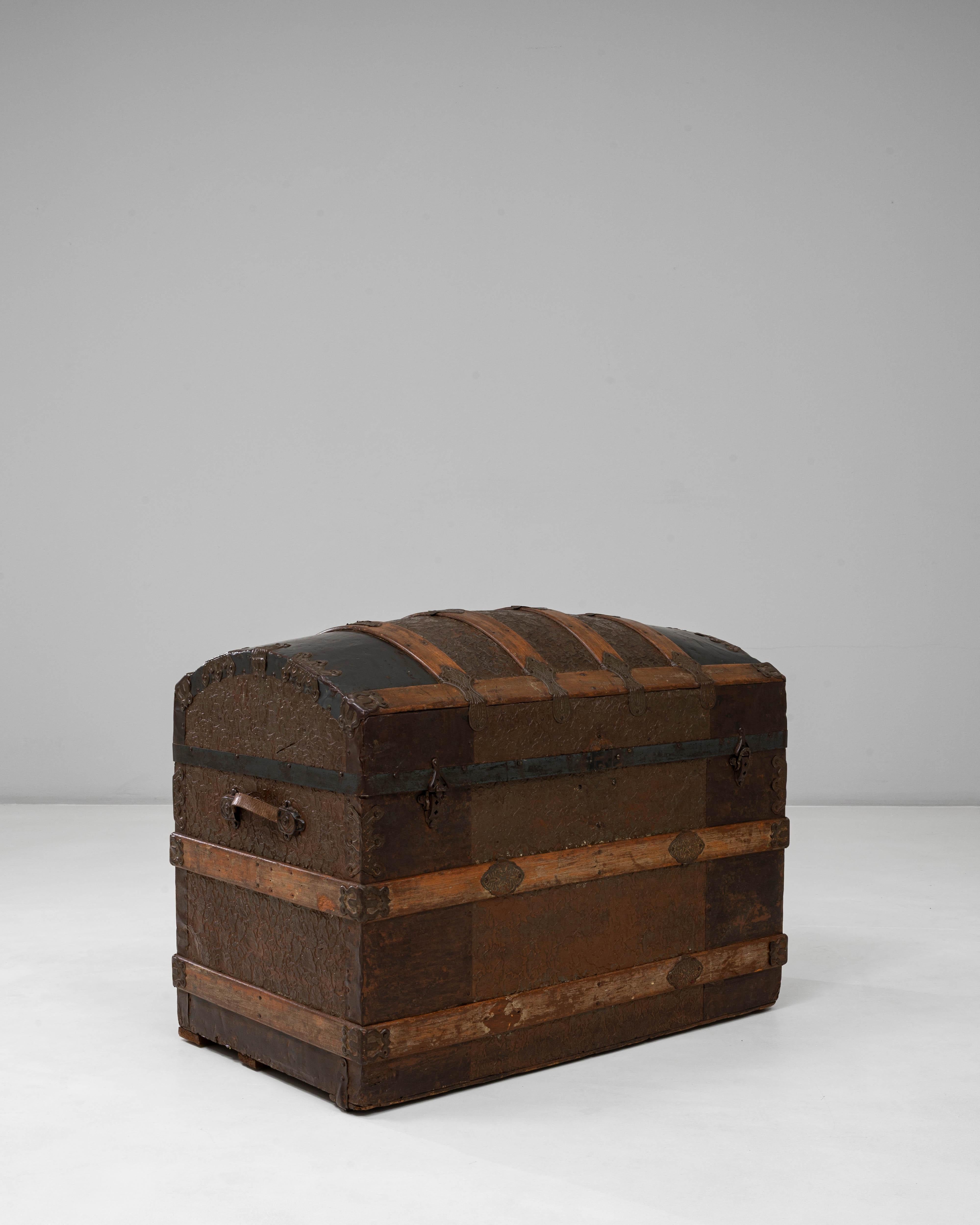 Baúl de madera francés del siglo XIX en venta 5