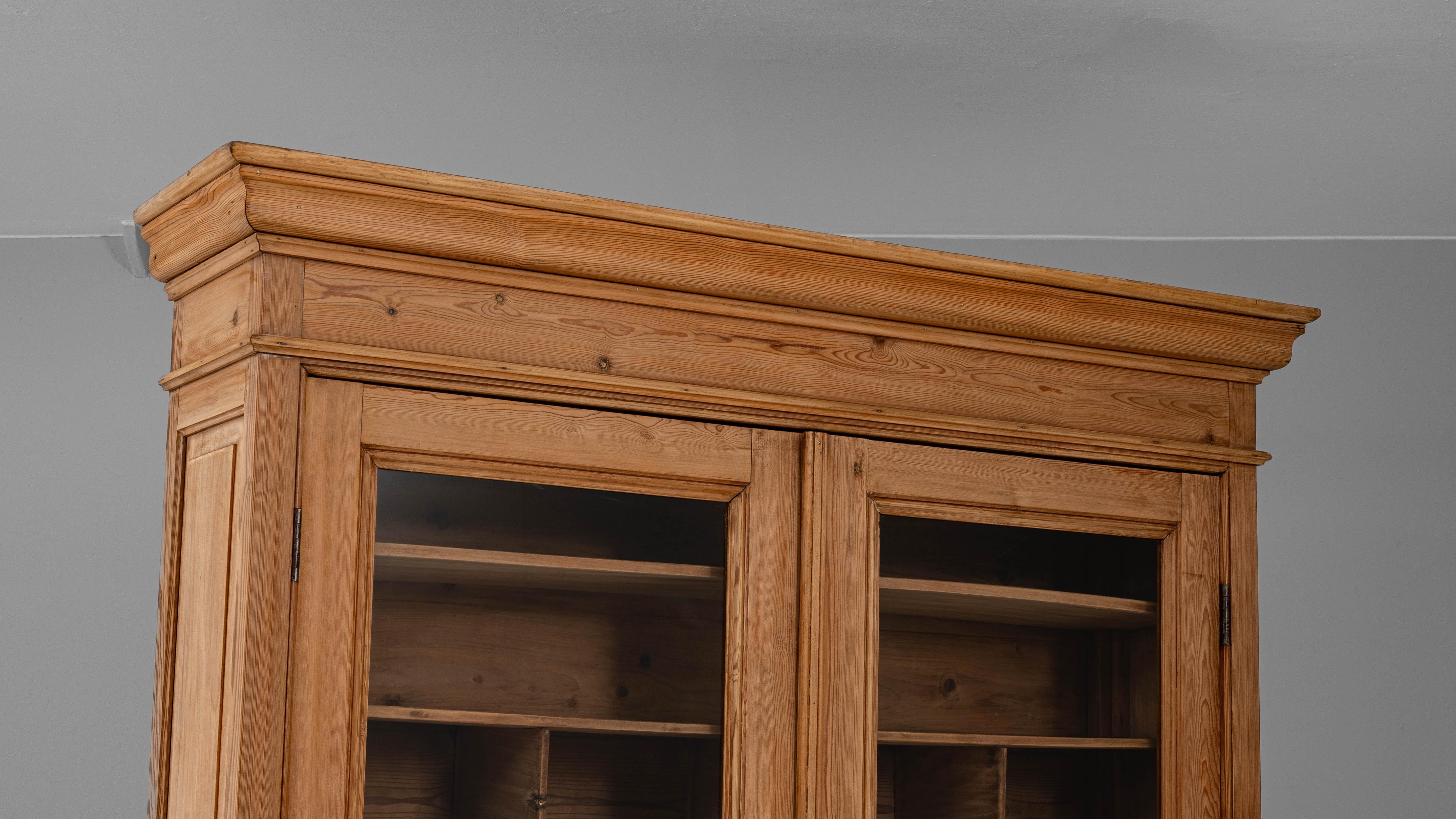 Vetrina in legno francese del XIX secolo in vendita 5